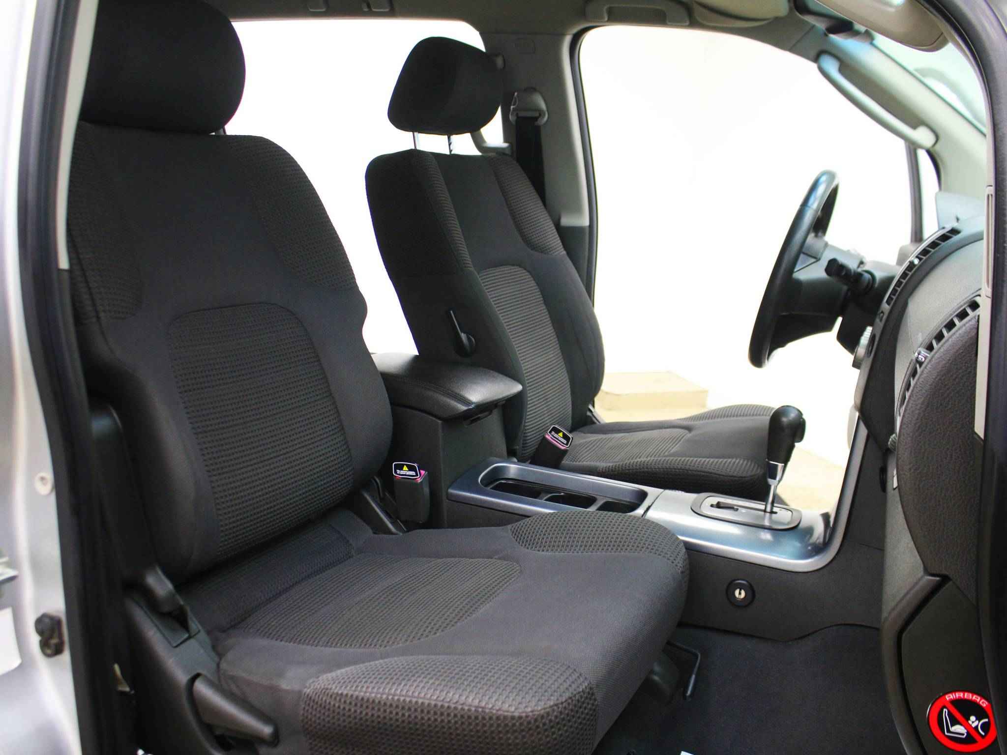 Nissan Pathfinder, III