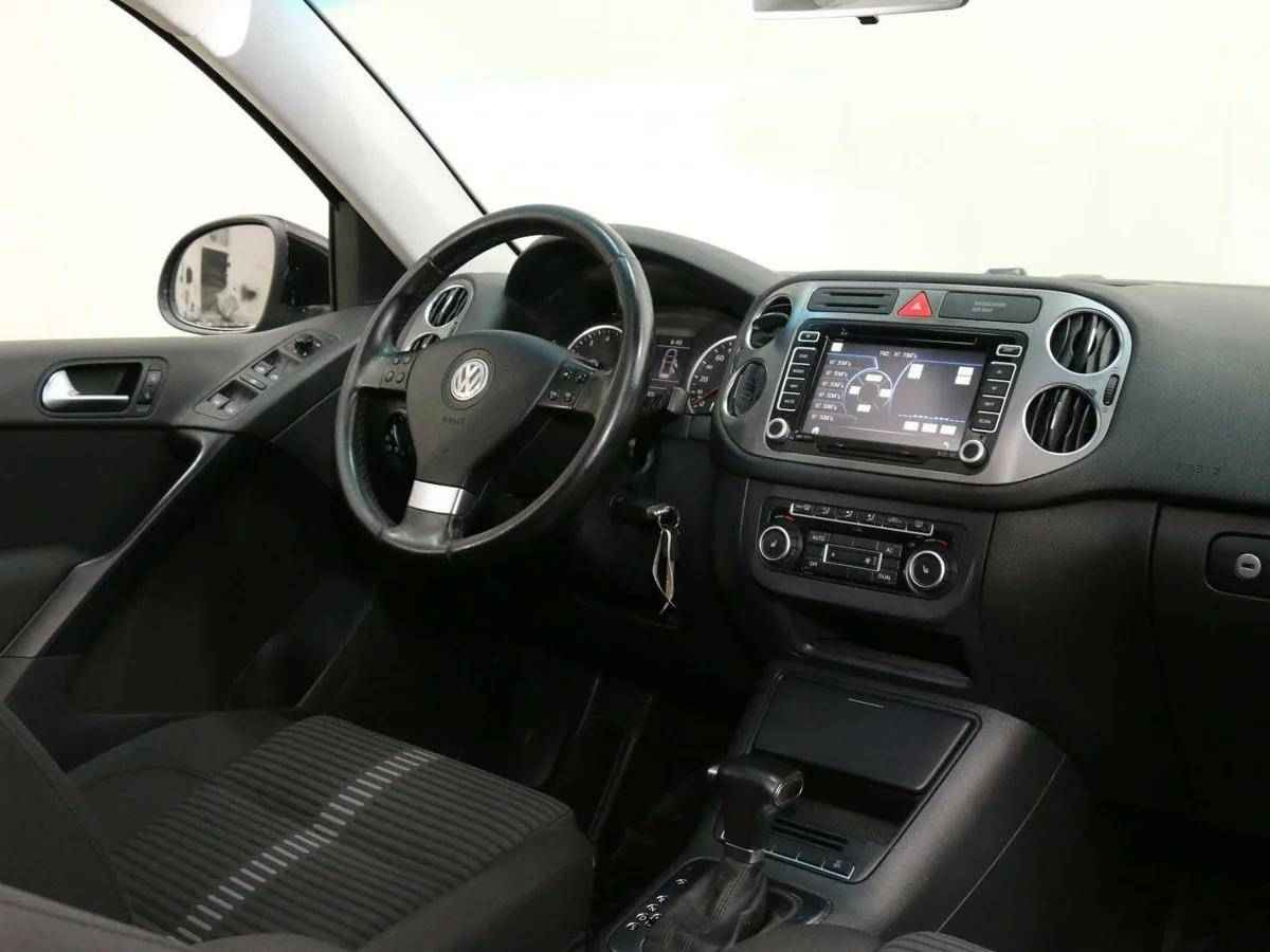 Volkswagen Tiguan, I