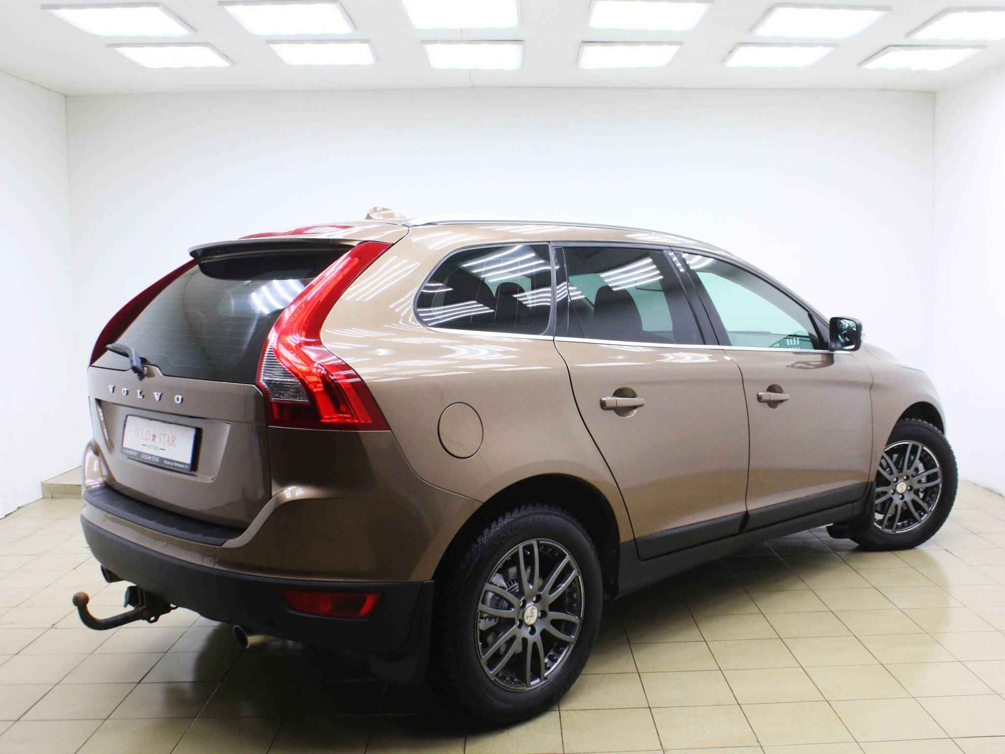 Volvo XC60, I