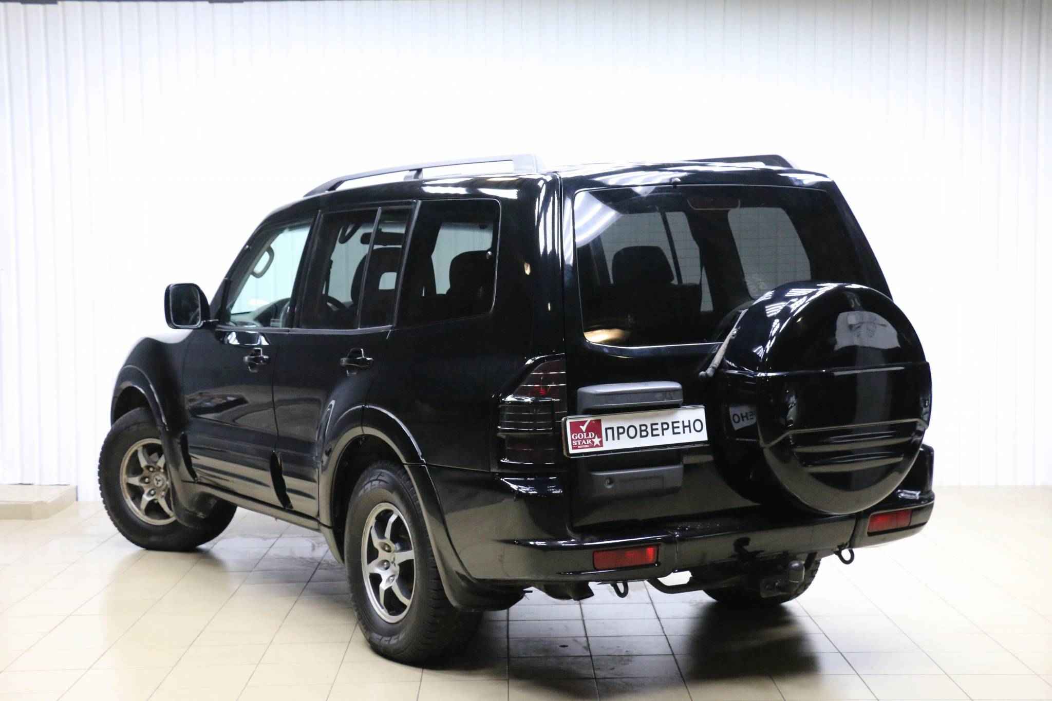 Mitsubishi Montero, II