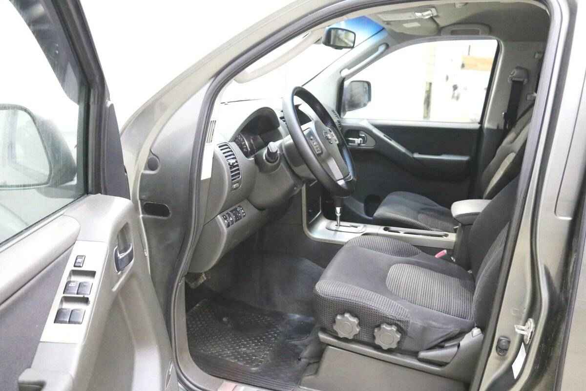 Nissan Pathfinder, III