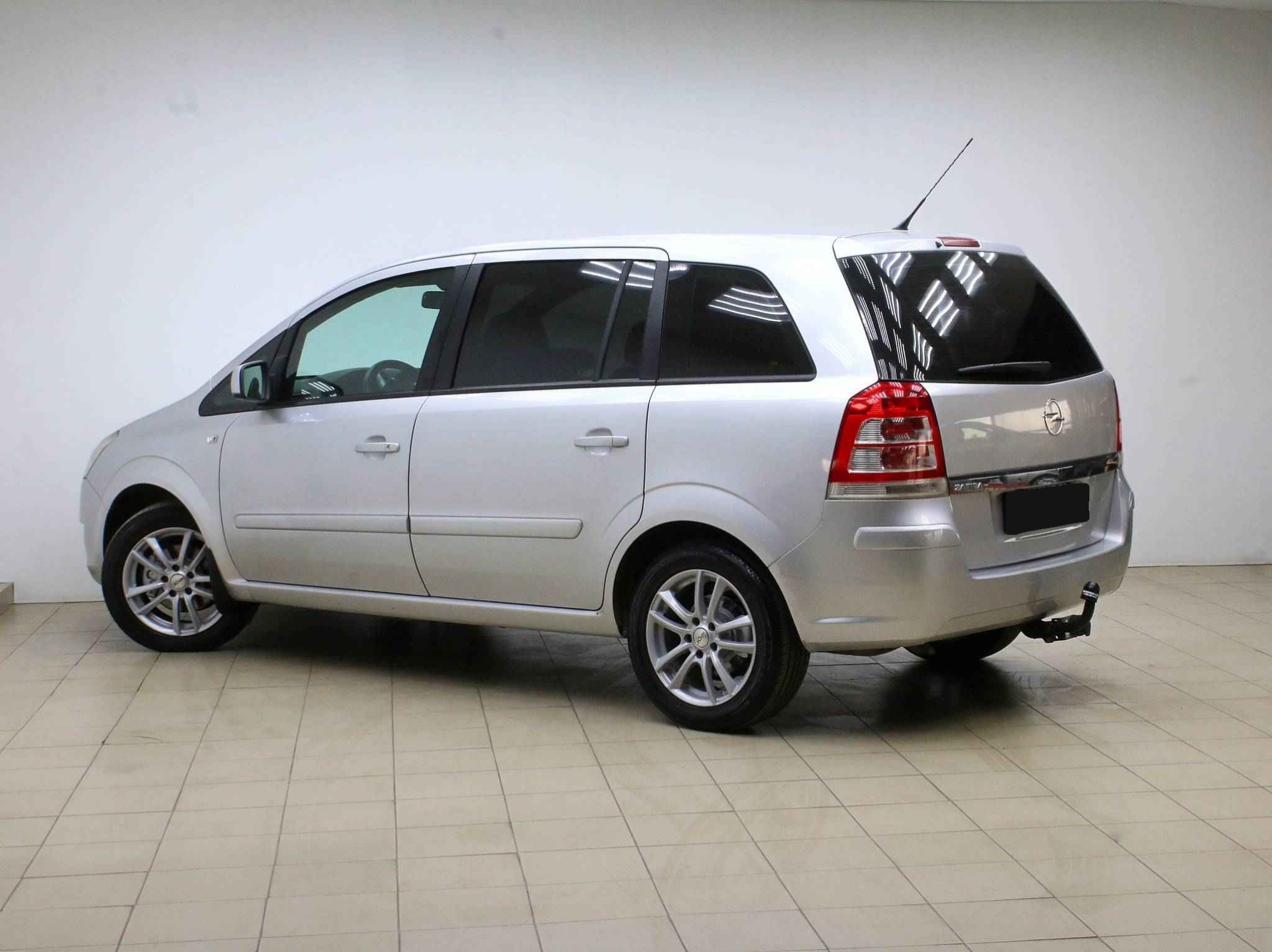 Opel Zafira, B Рестайлинг