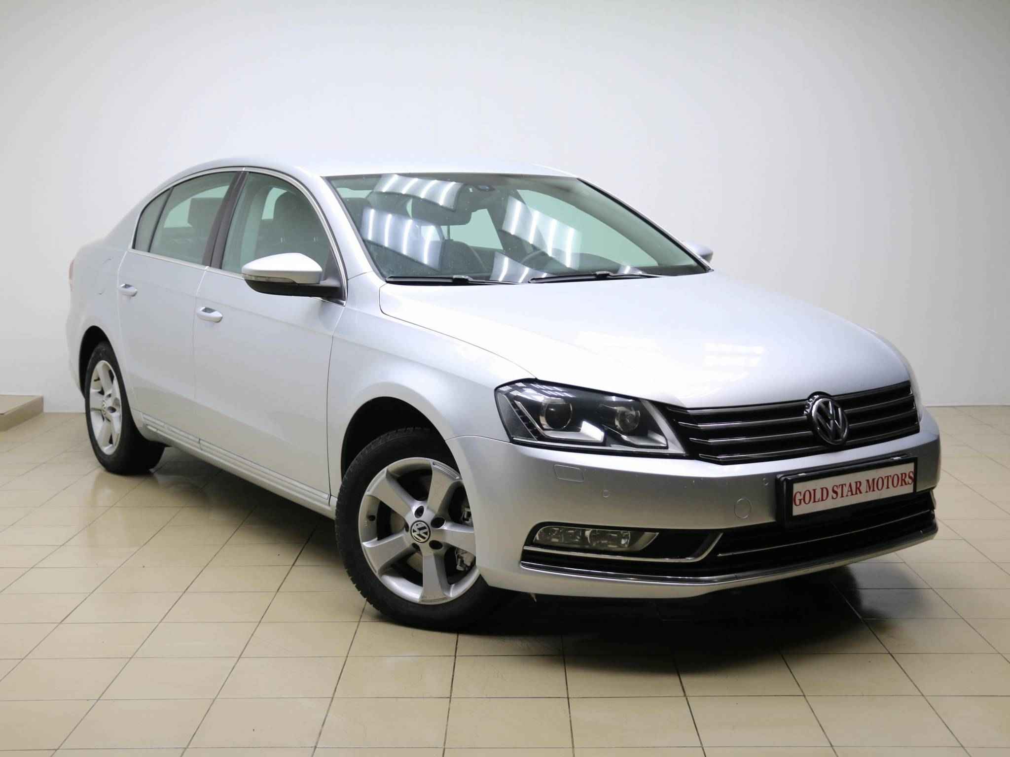 Volkswagen Passat, B7