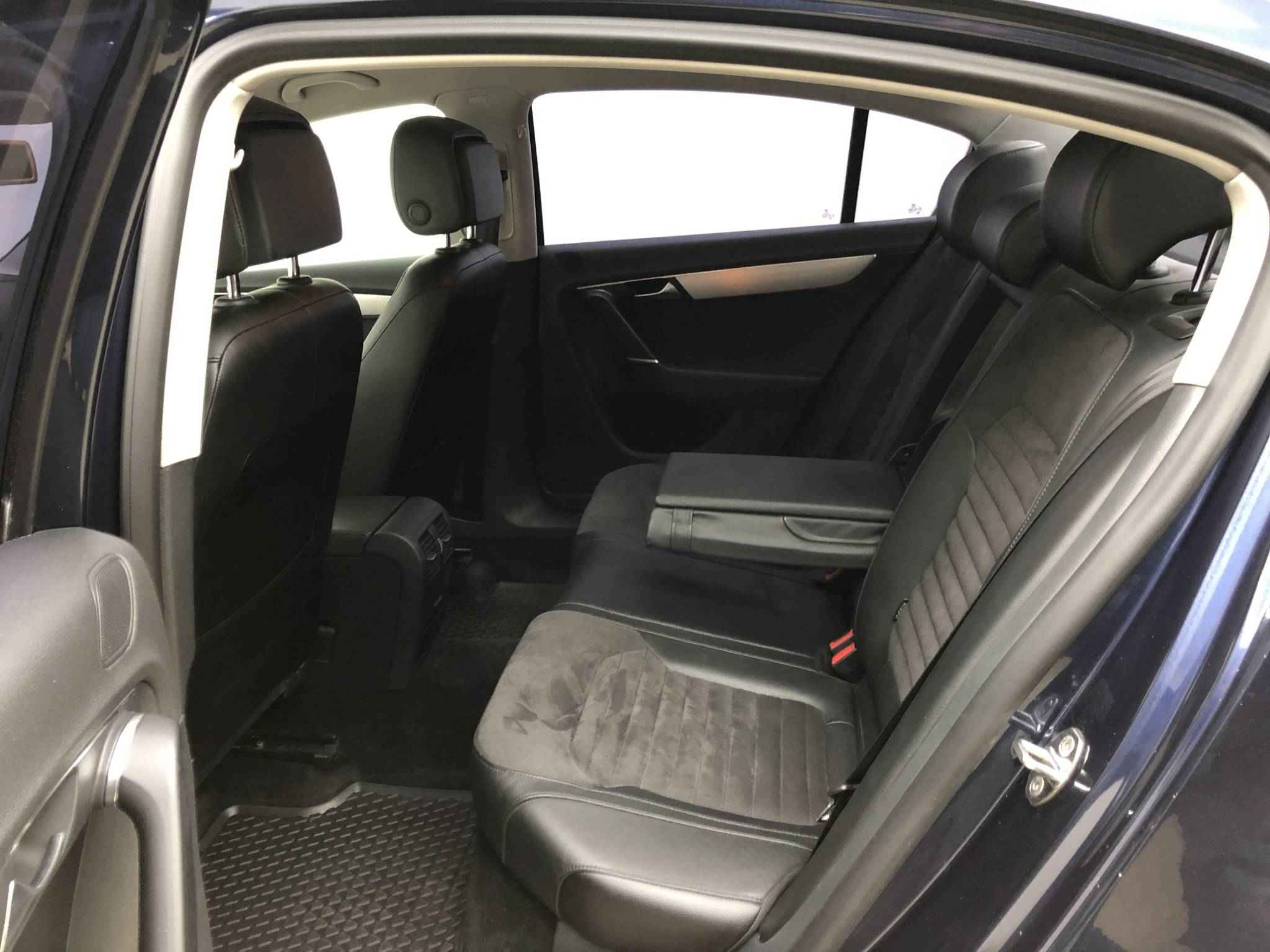 Volkswagen Passat, B7