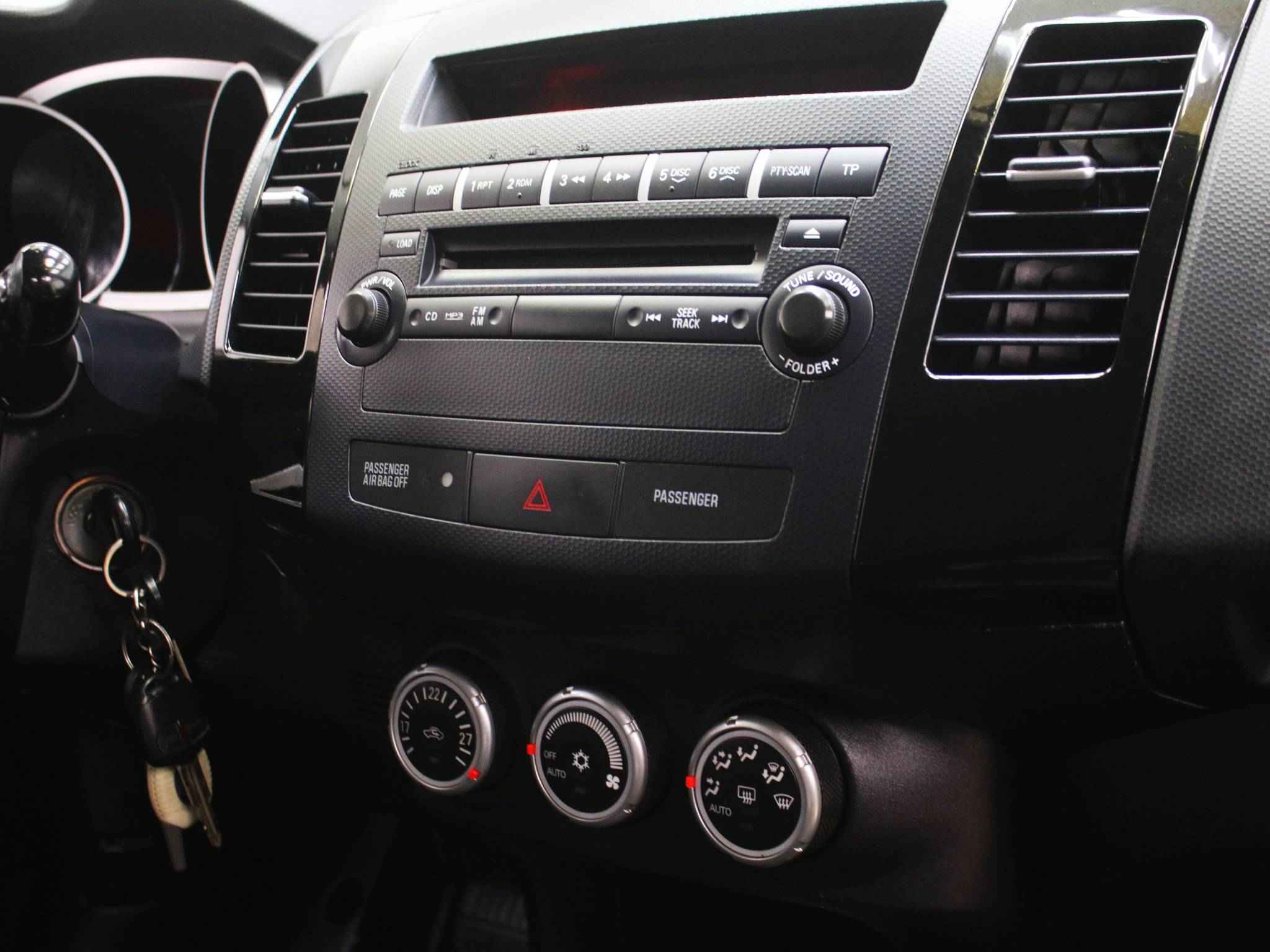 Mitsubishi Outlander, II