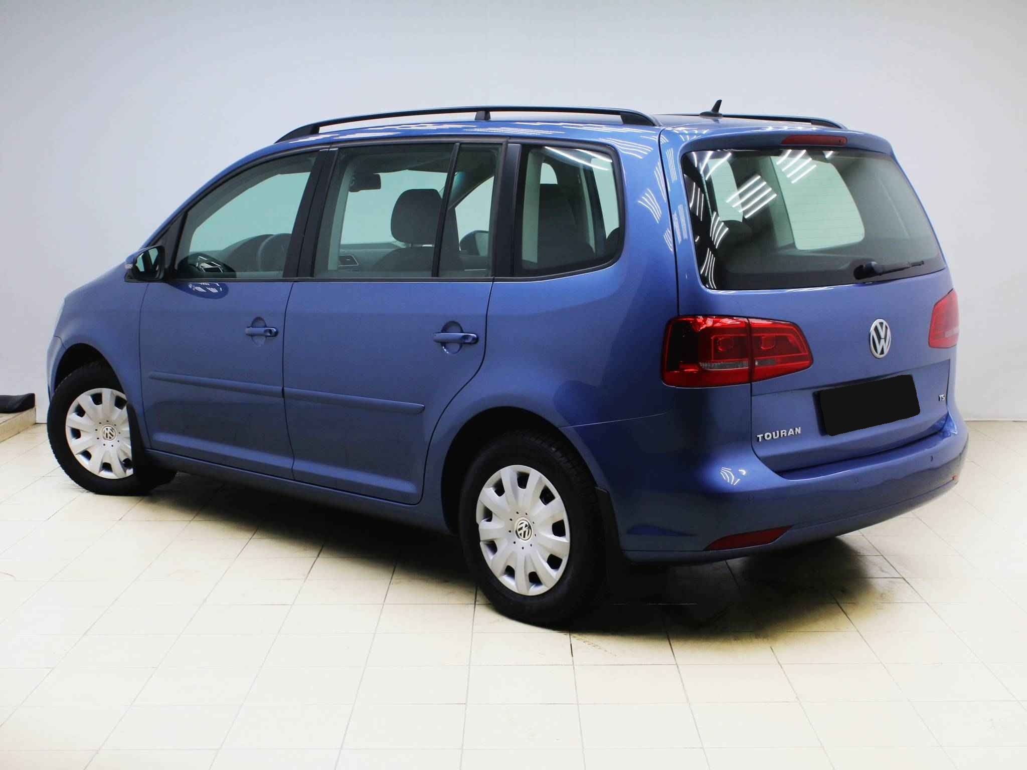 Volkswagen Touran, II