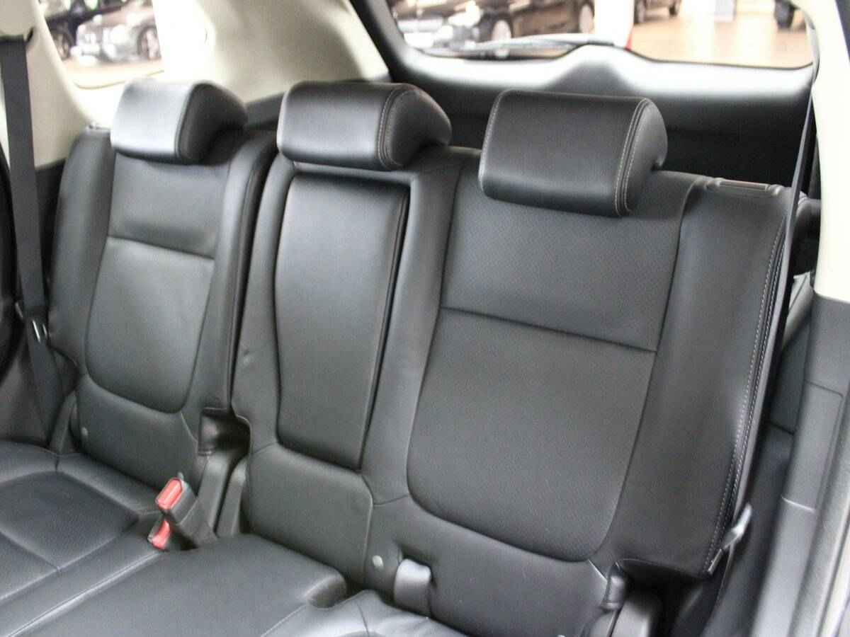 Mitsubishi Outlander, III