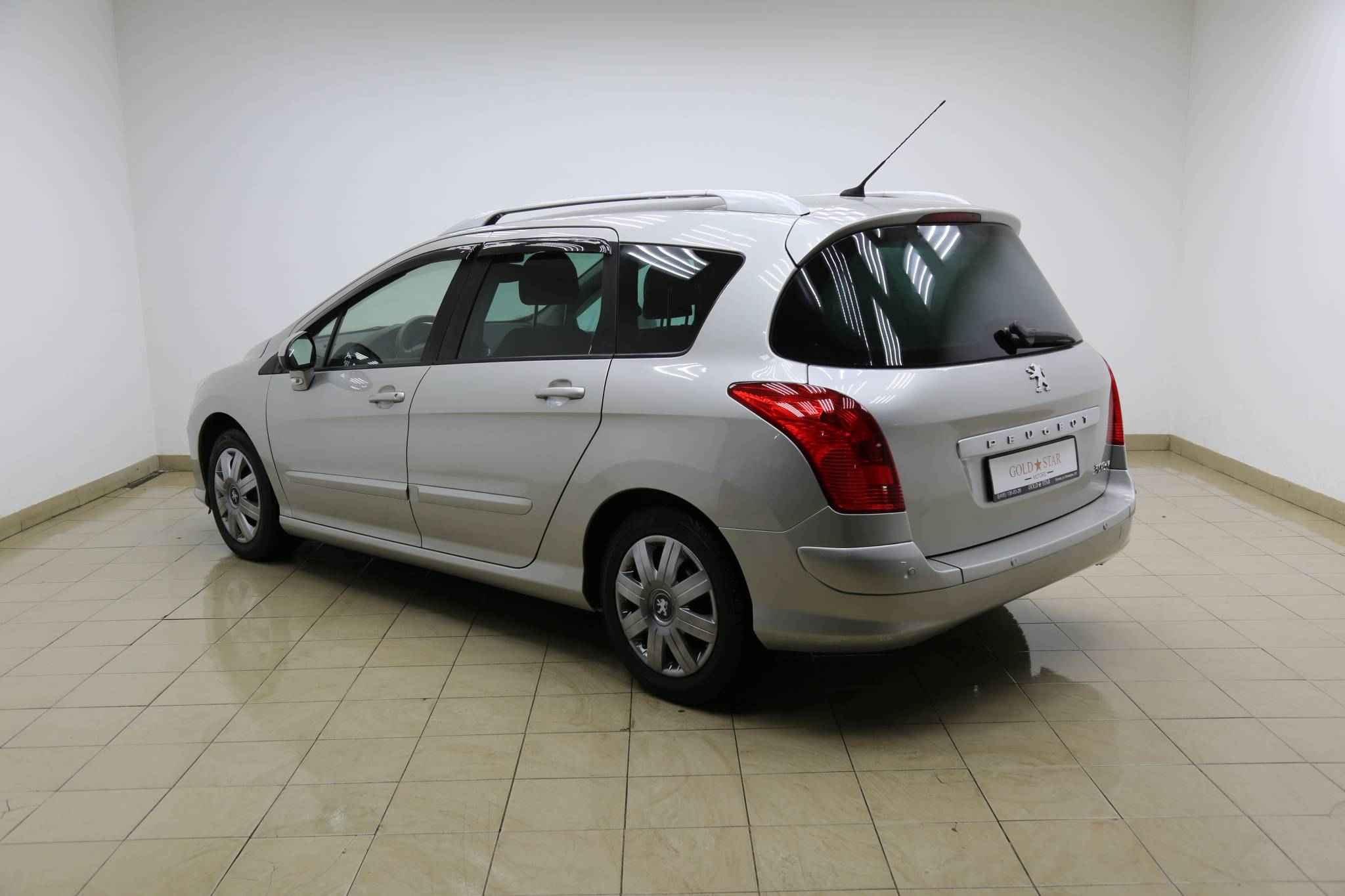 Peugeot 308, I