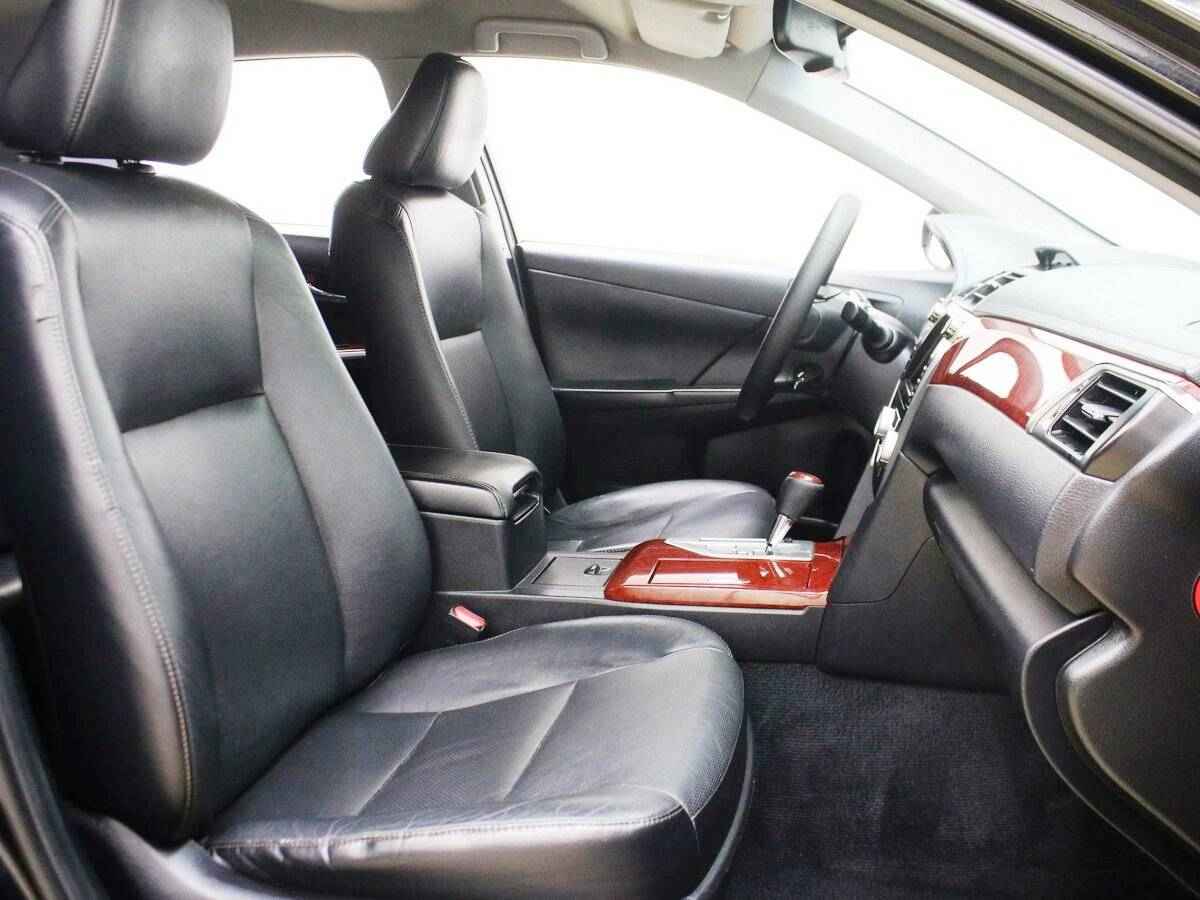 Toyota Camry, VII (XV50)