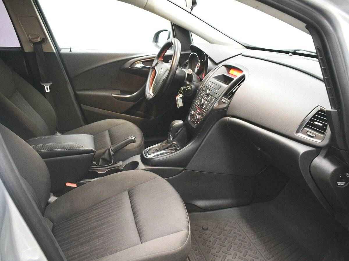 Opel Astra, J Рестайлинг