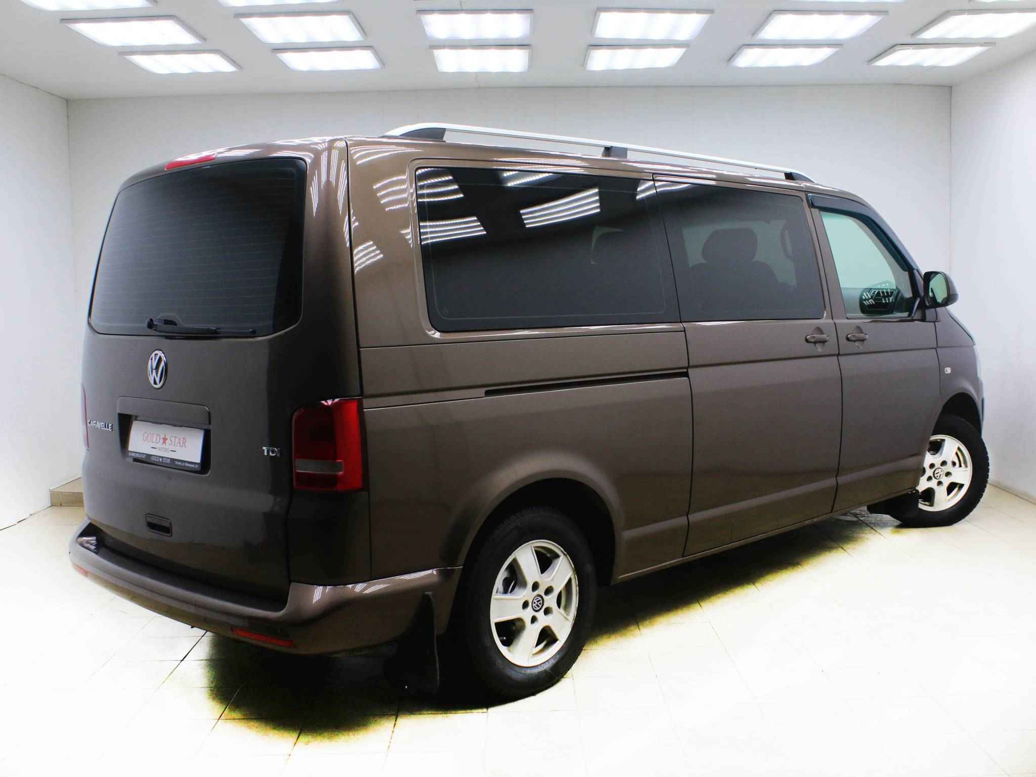 Volkswagen Caravelle, T5 Рестайлинг