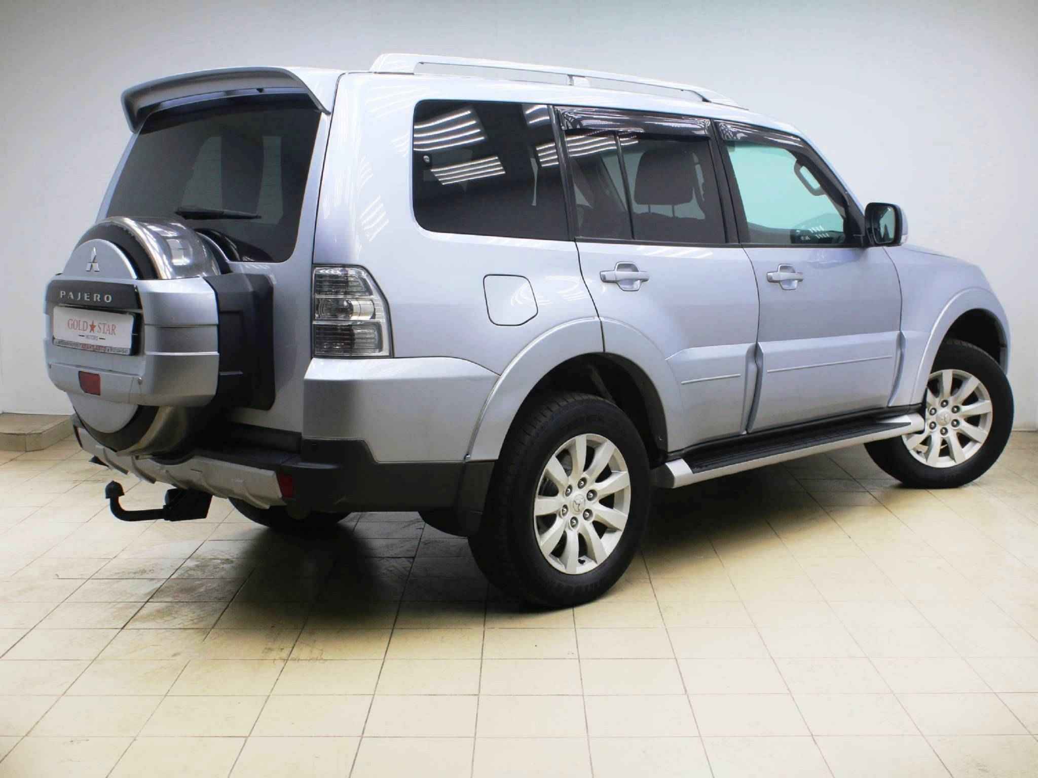 Mitsubishi Pajero, IV
