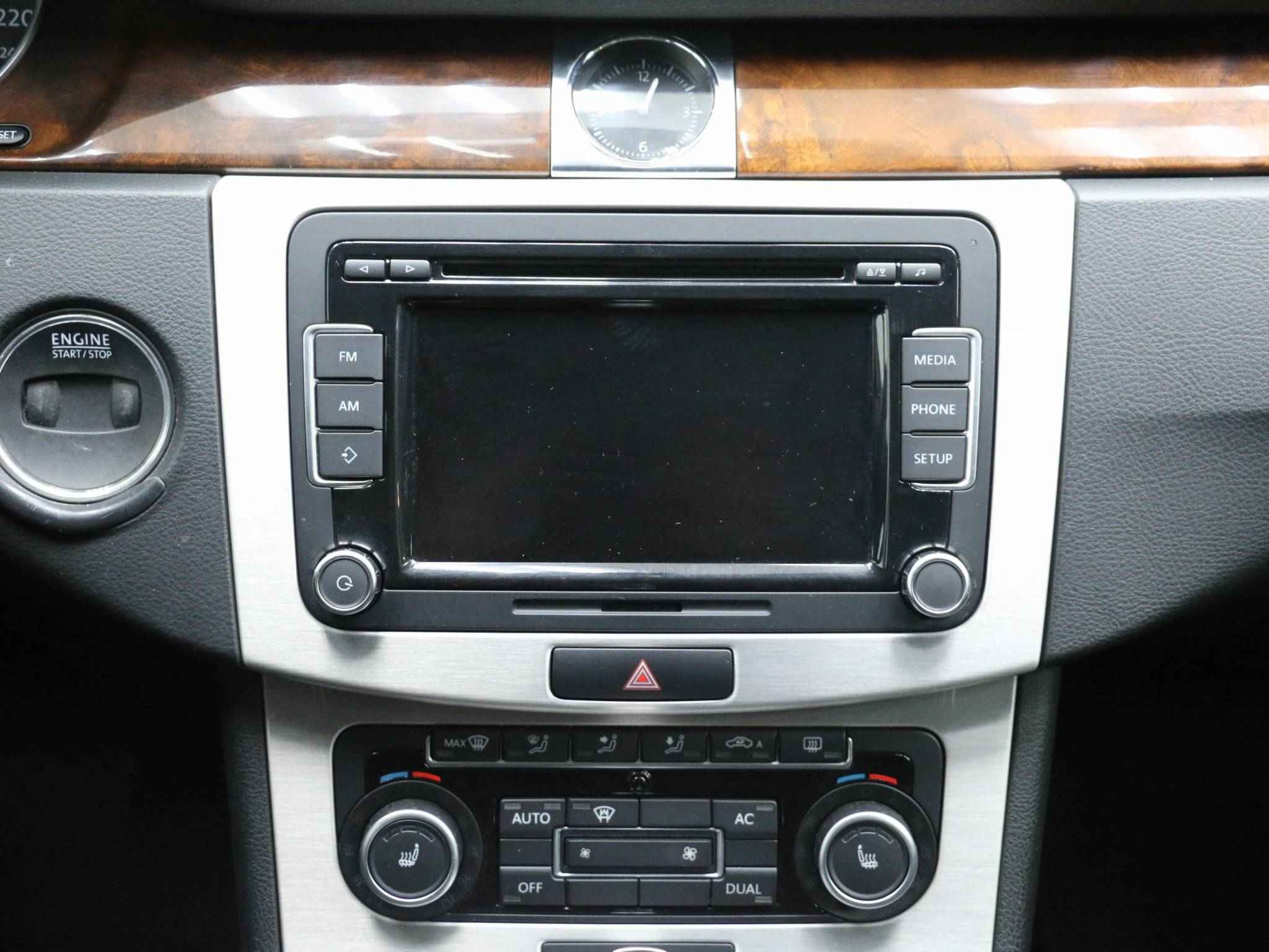 Volkswagen Passat, B7