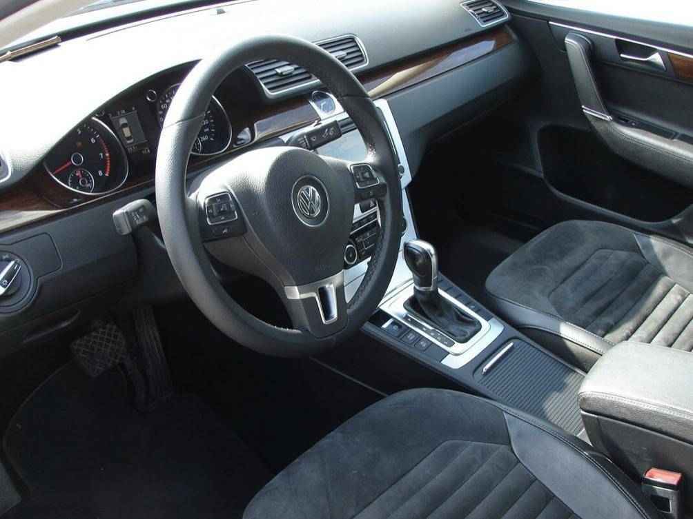 Volkswagen Passat, B7