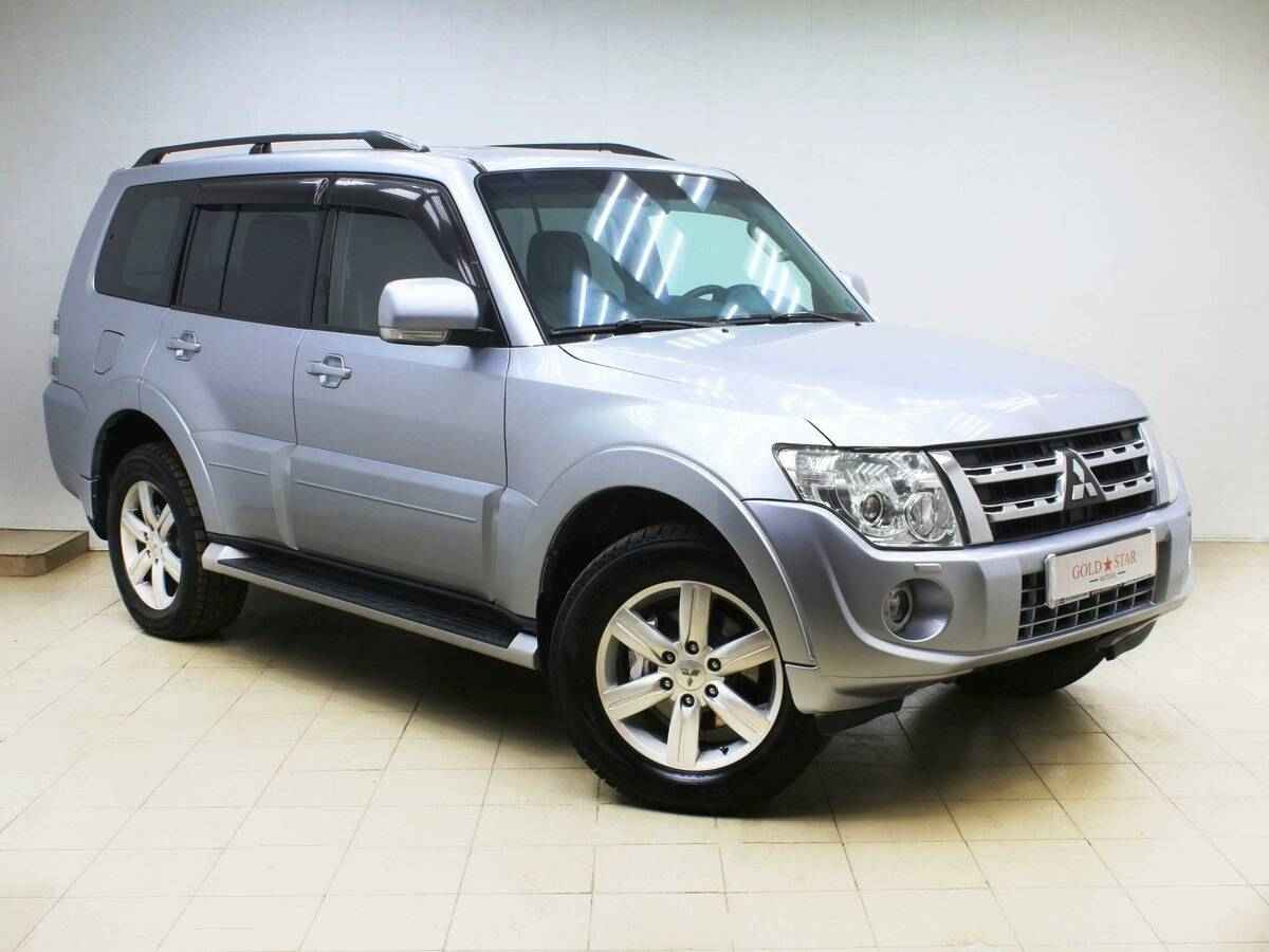 Mitsubishi Pajero, IV