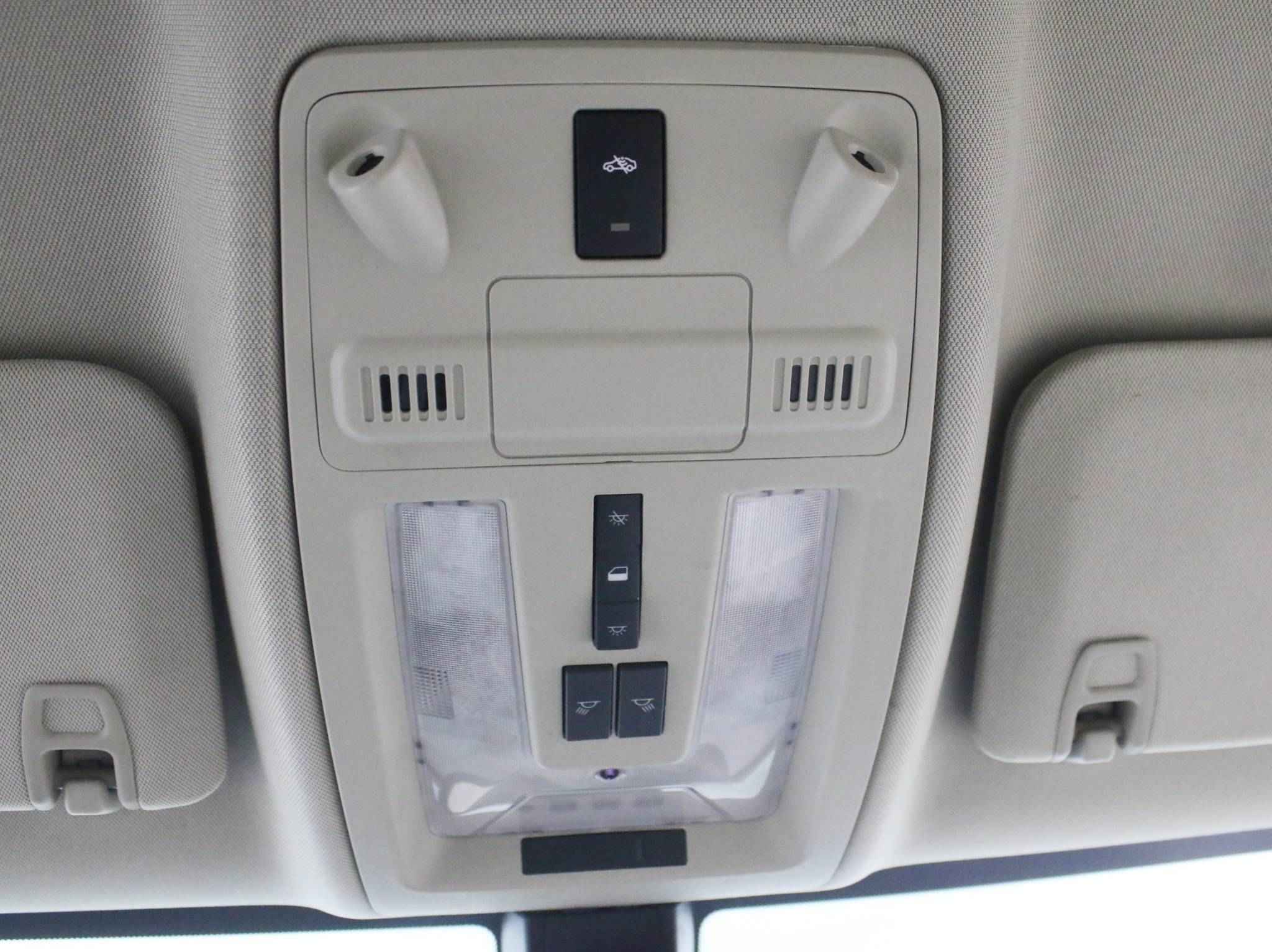 Cadillac SRX, II Рестайлинг