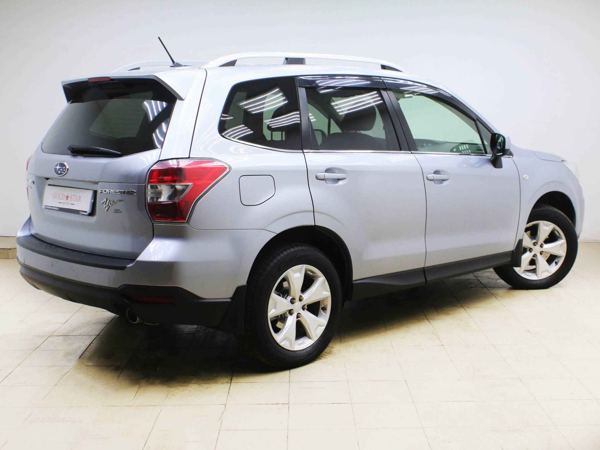 Subaru Forester, IV