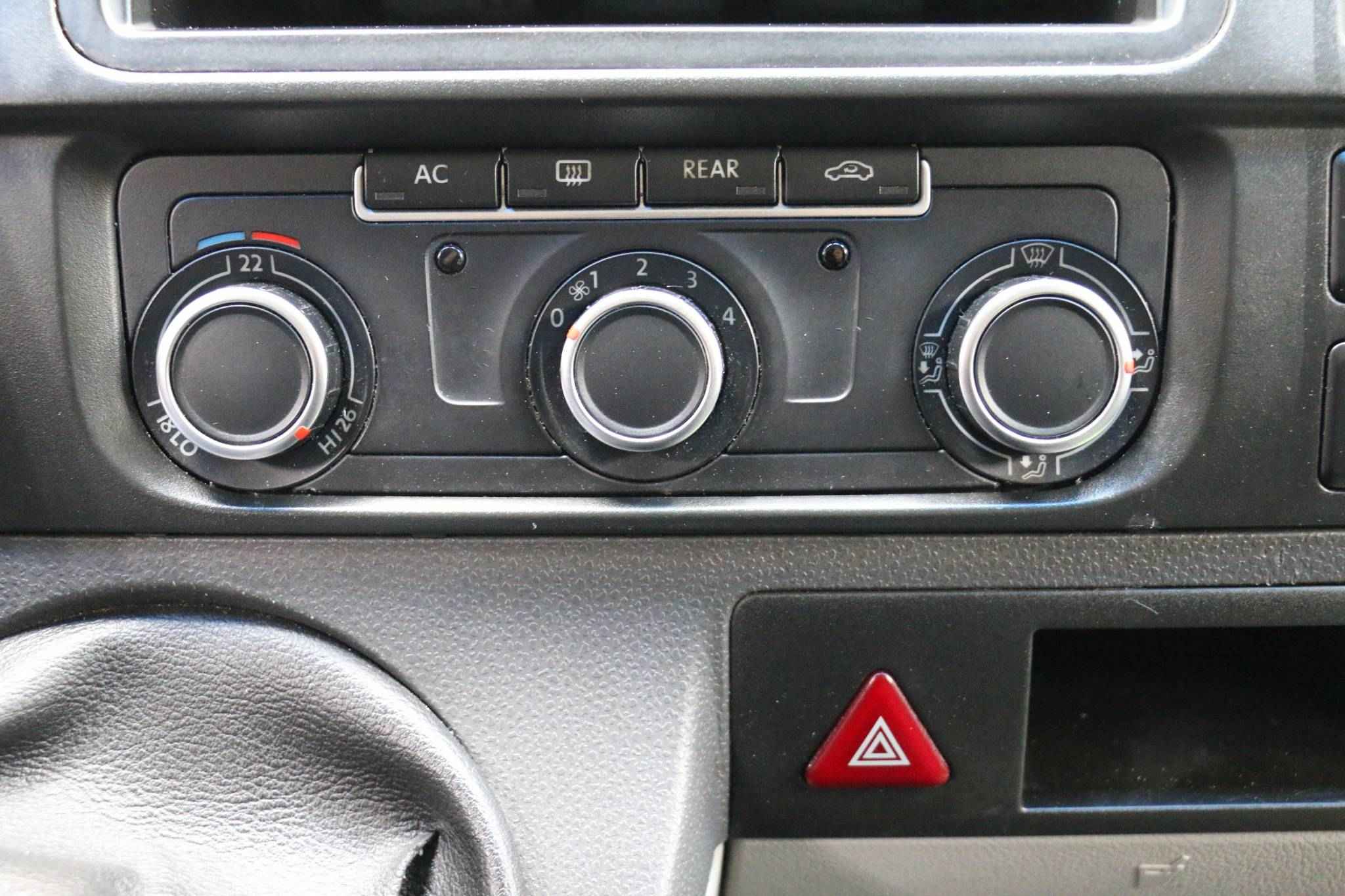 Volkswagen Caravelle, T5 Рестайлинг