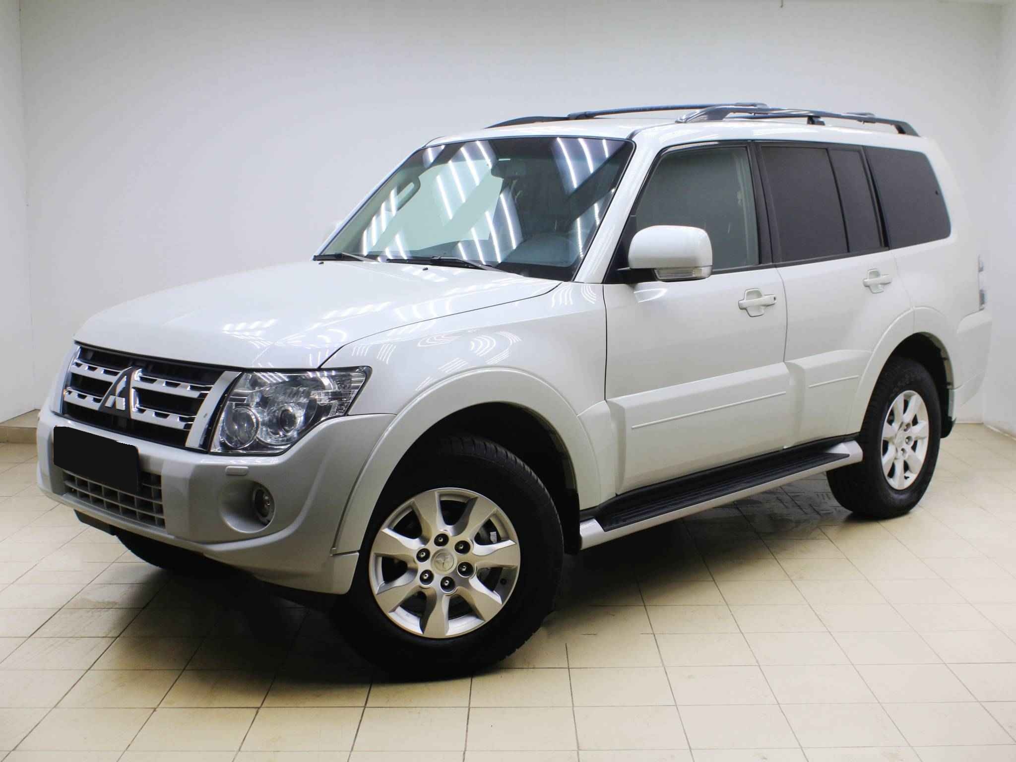 Mitsubishi Pajero, IV Рестайлинг 1