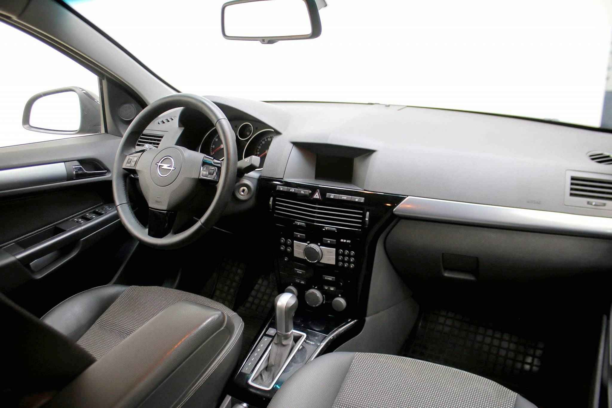 Opel Astra, H Рестайлинг