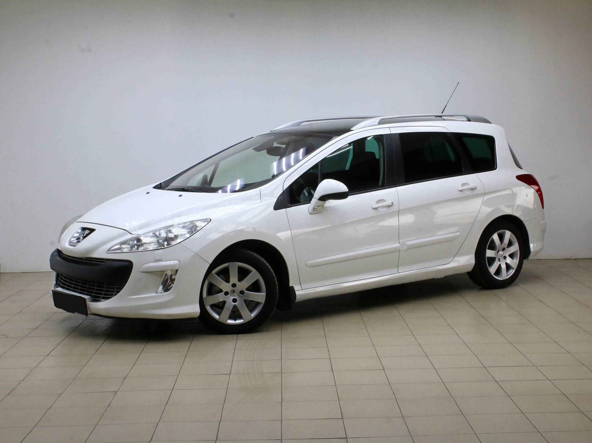 Peugeot 308, I