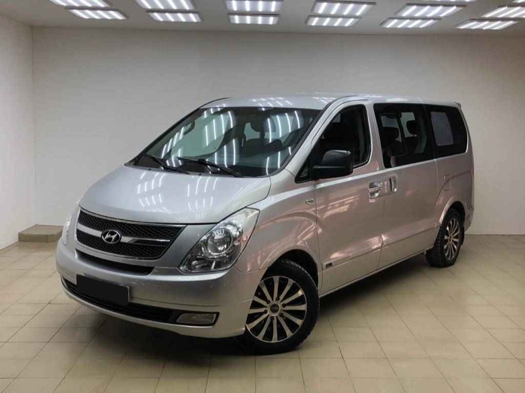 Hyundai Grand Starex, I