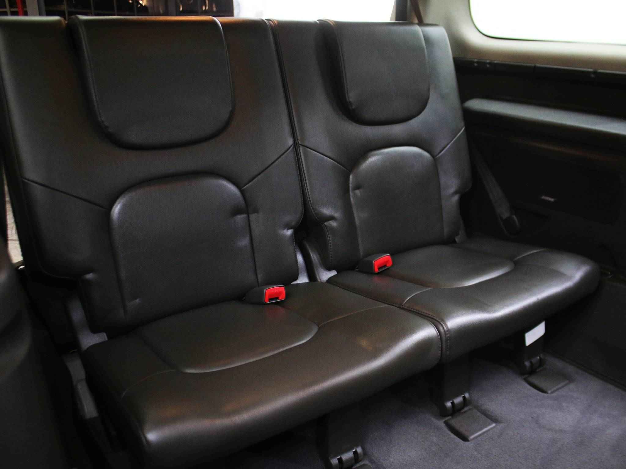 Nissan Pathfinder, III