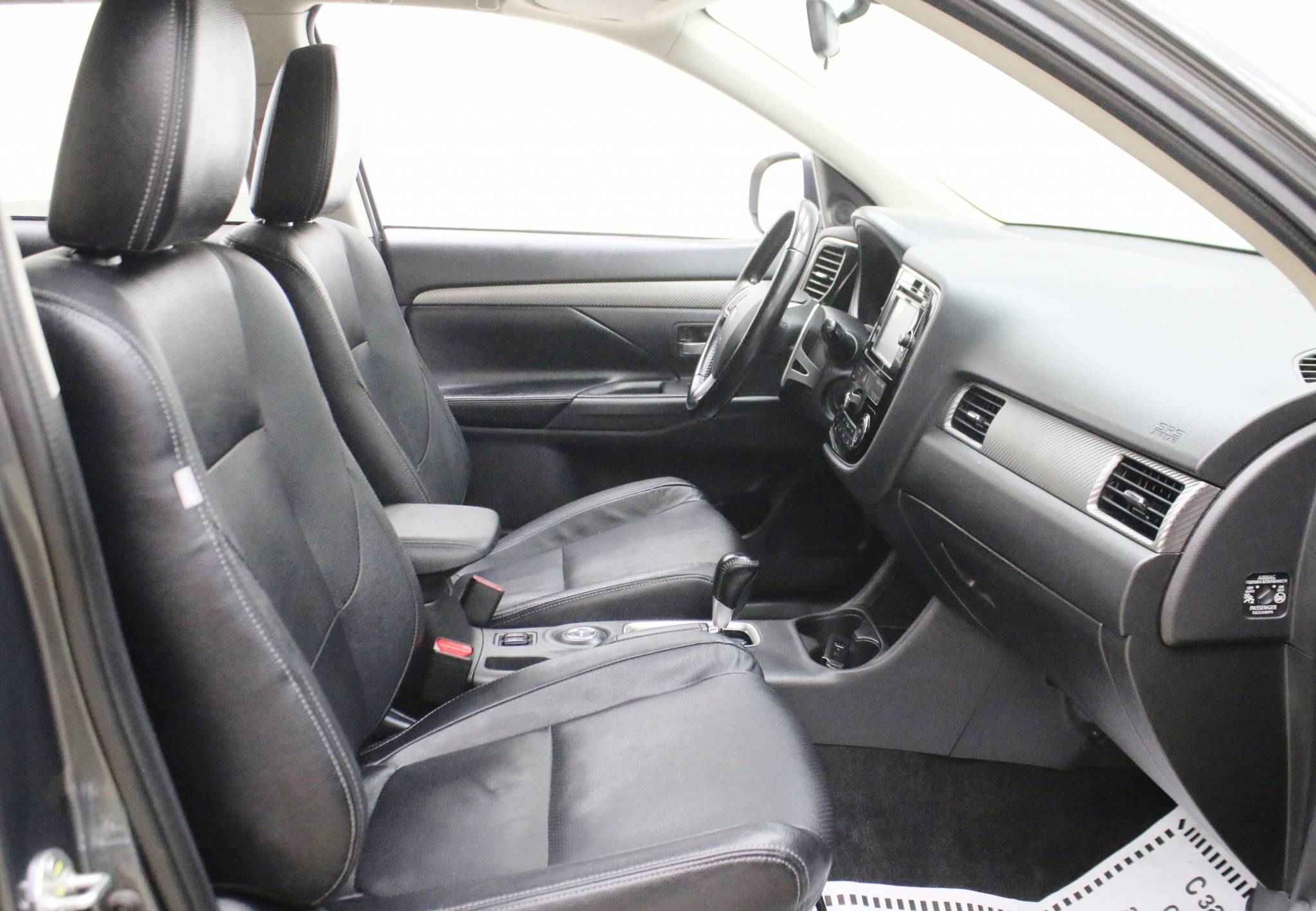 Mitsubishi Outlander, III