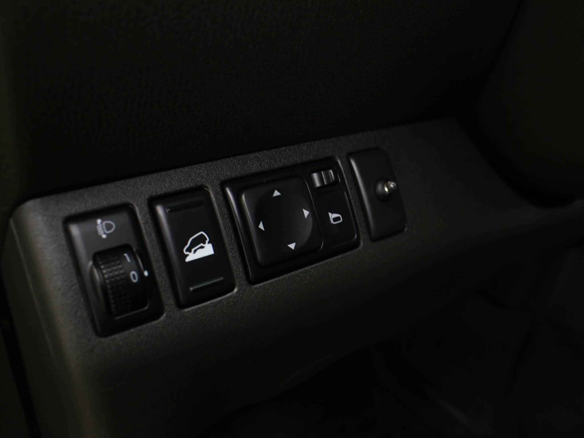 Nissan Pathfinder, III Рестайлинг