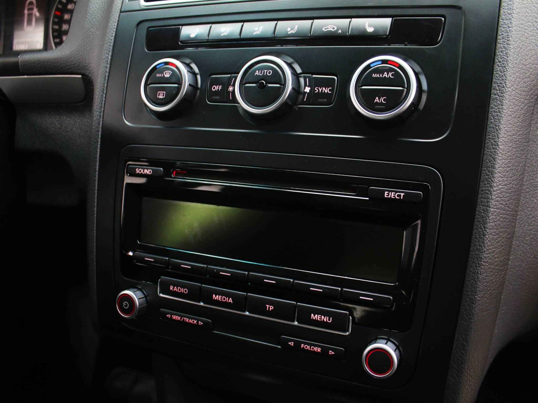 Volkswagen Touran, II