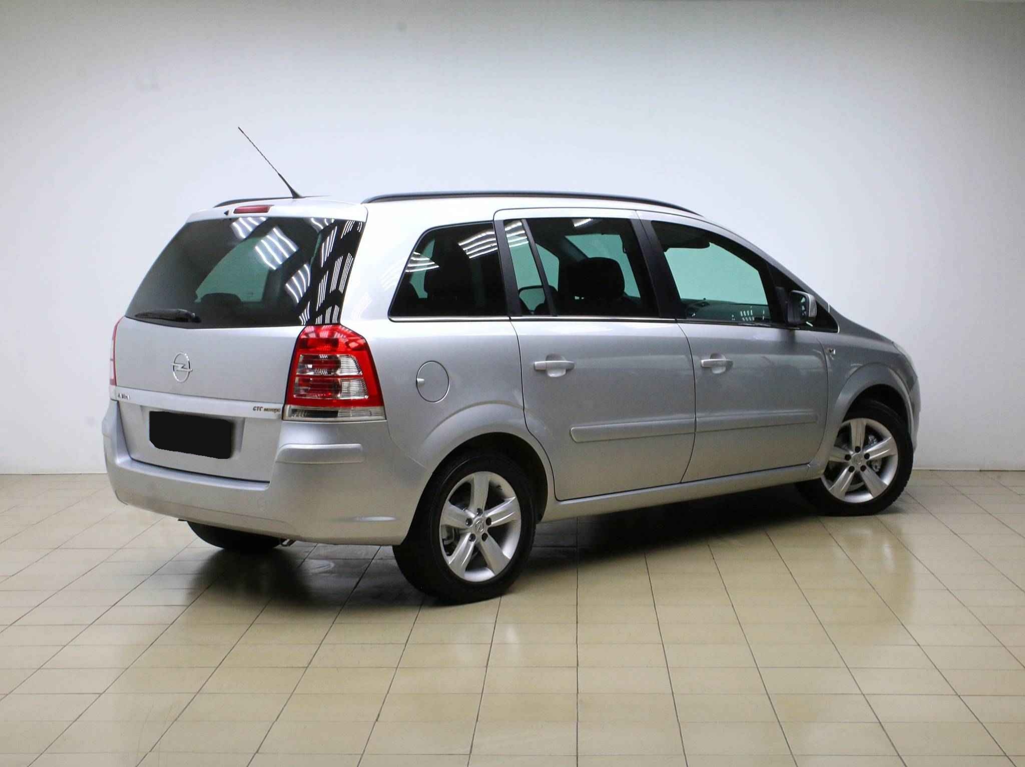 Opel Zafira, B Рестайлинг