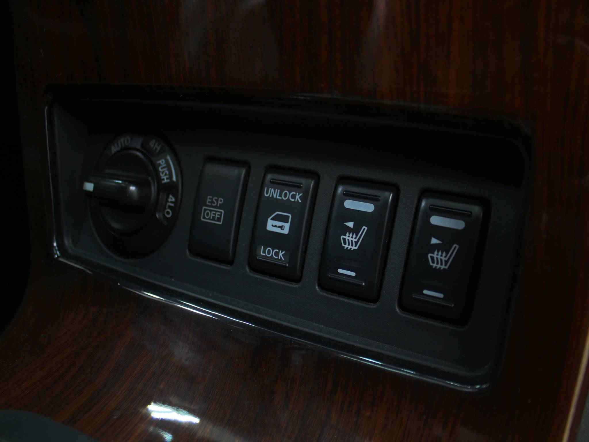 Nissan Pathfinder, III