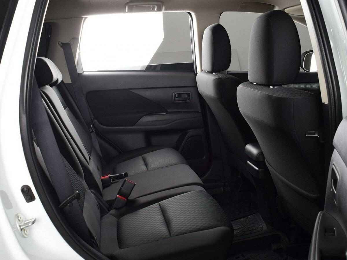 Mitsubishi Outlander, III Рестайлинг