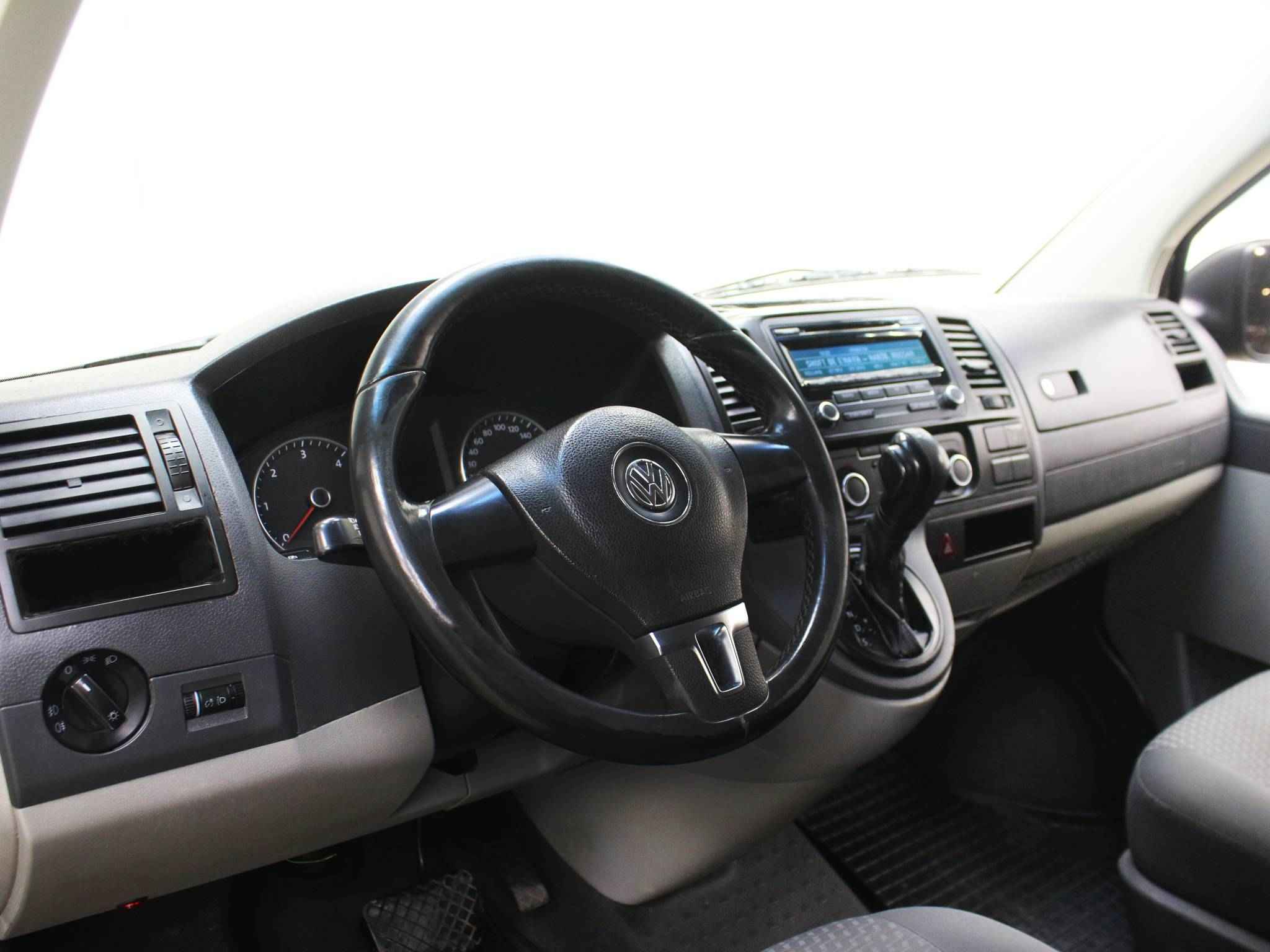 Volkswagen Caravelle, T5 Рестайлинг