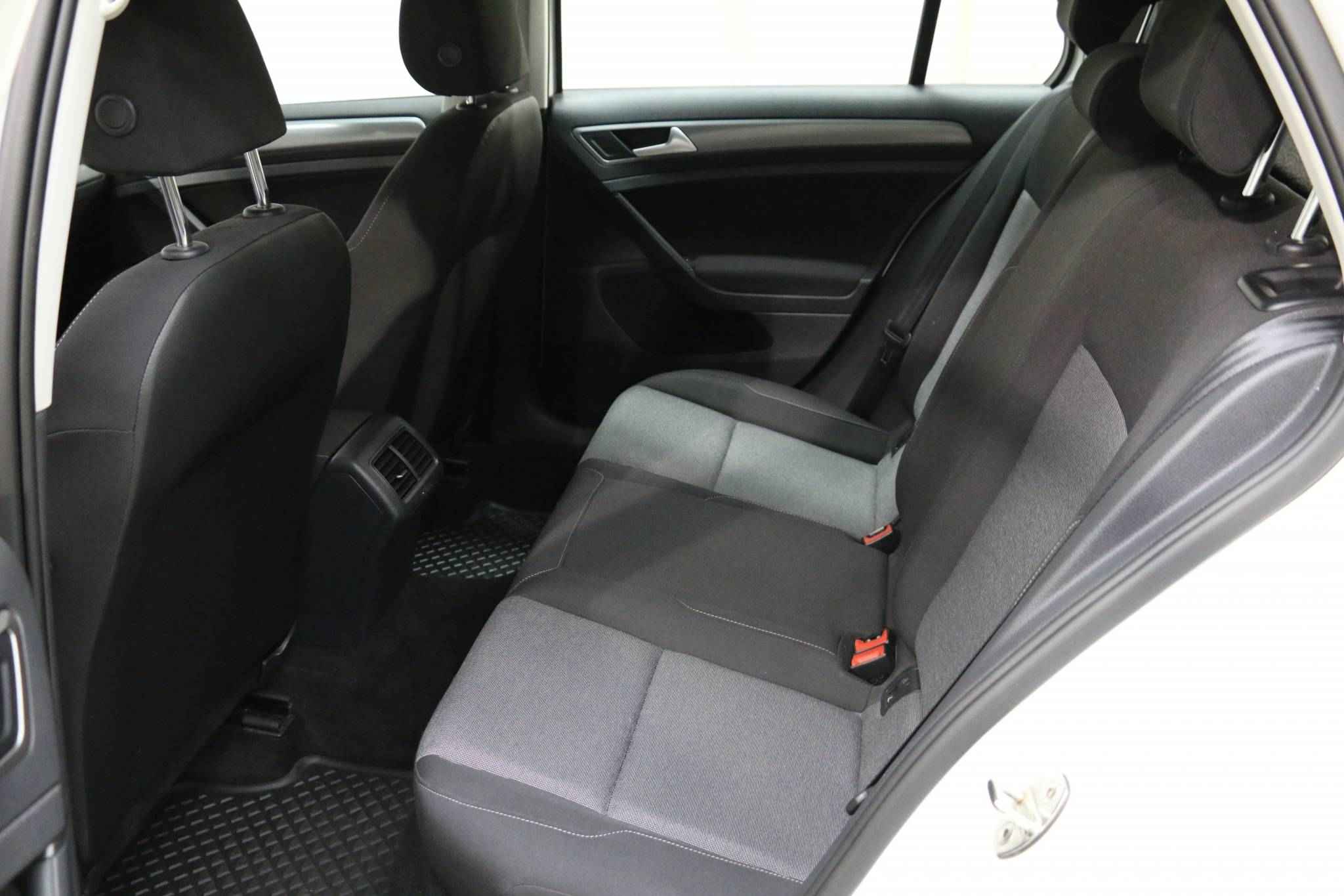 Volkswagen Golf, VII