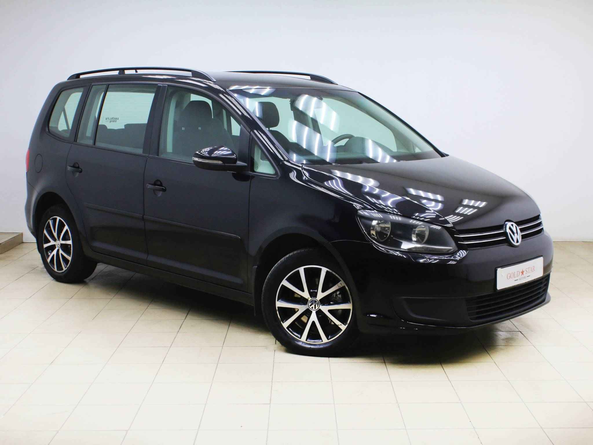 Volkswagen Touran, II