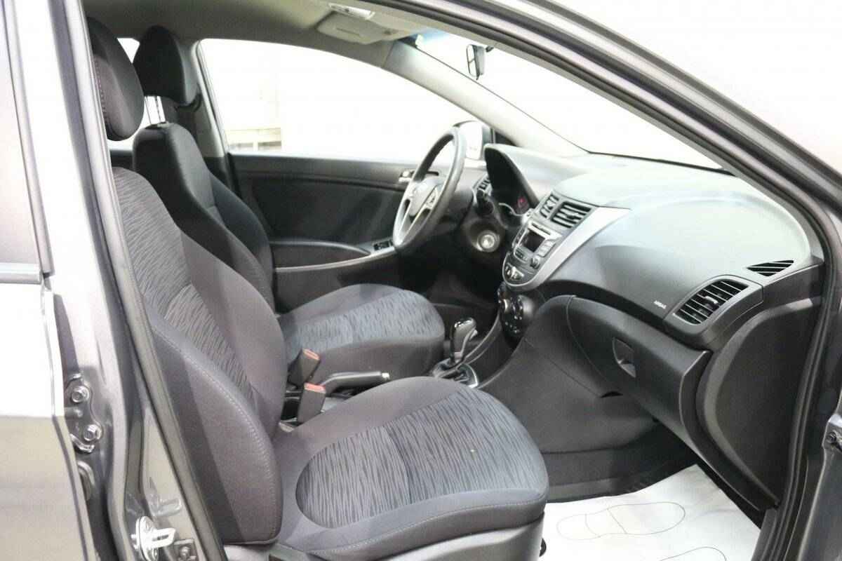 Hyundai Solaris, I Рестайлинг