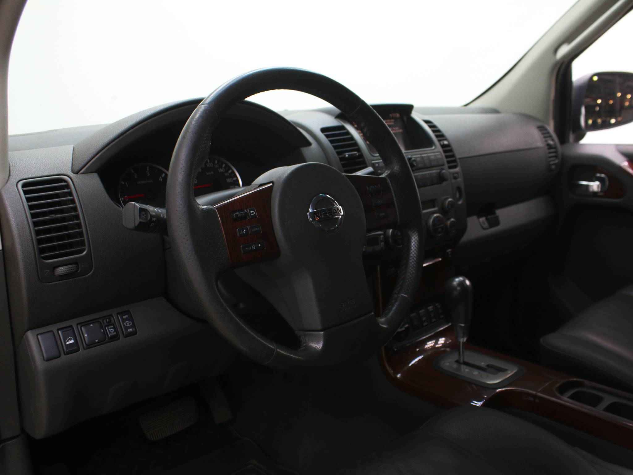 Nissan Pathfinder, III