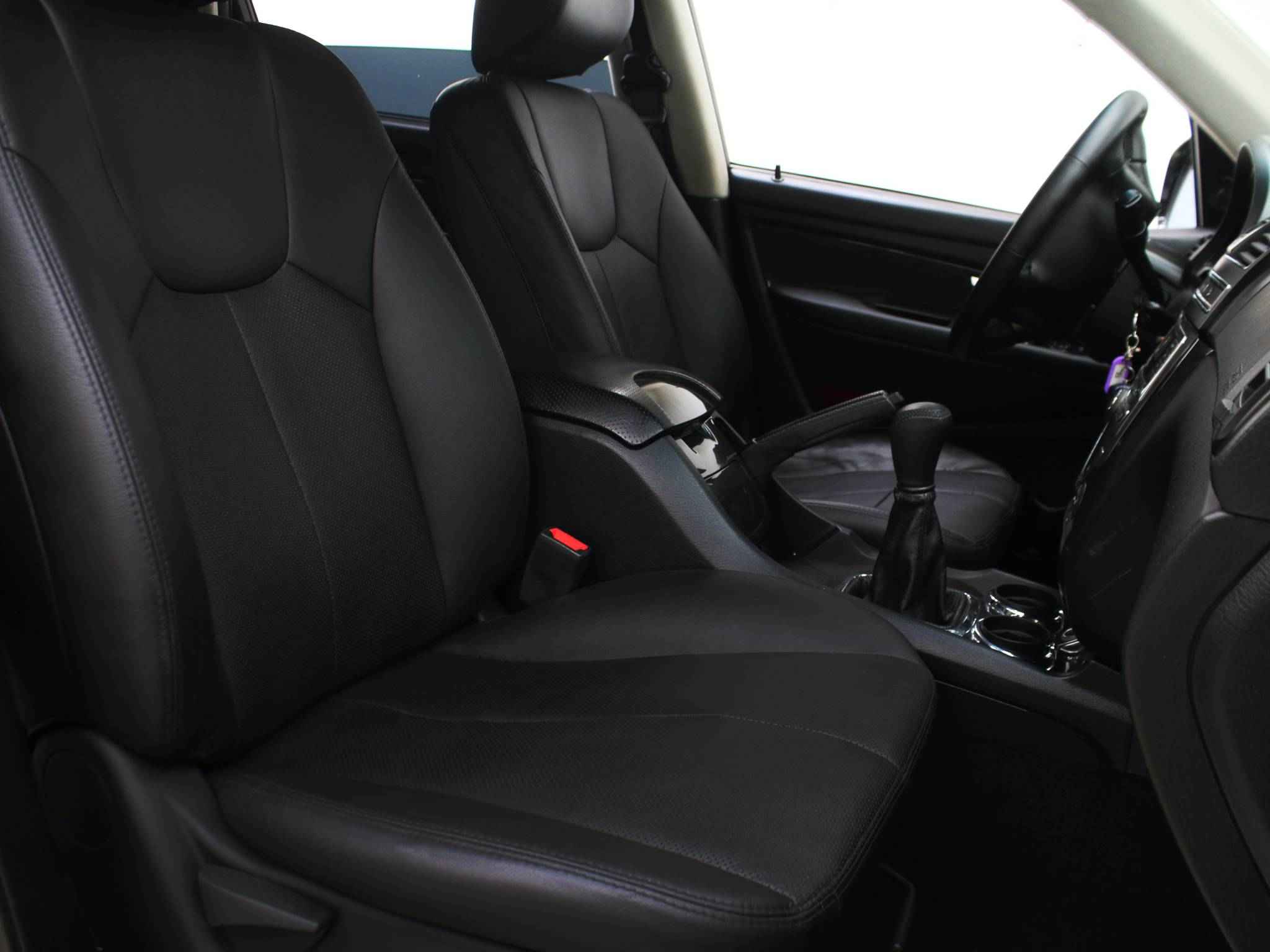 SsangYong Rexton, III