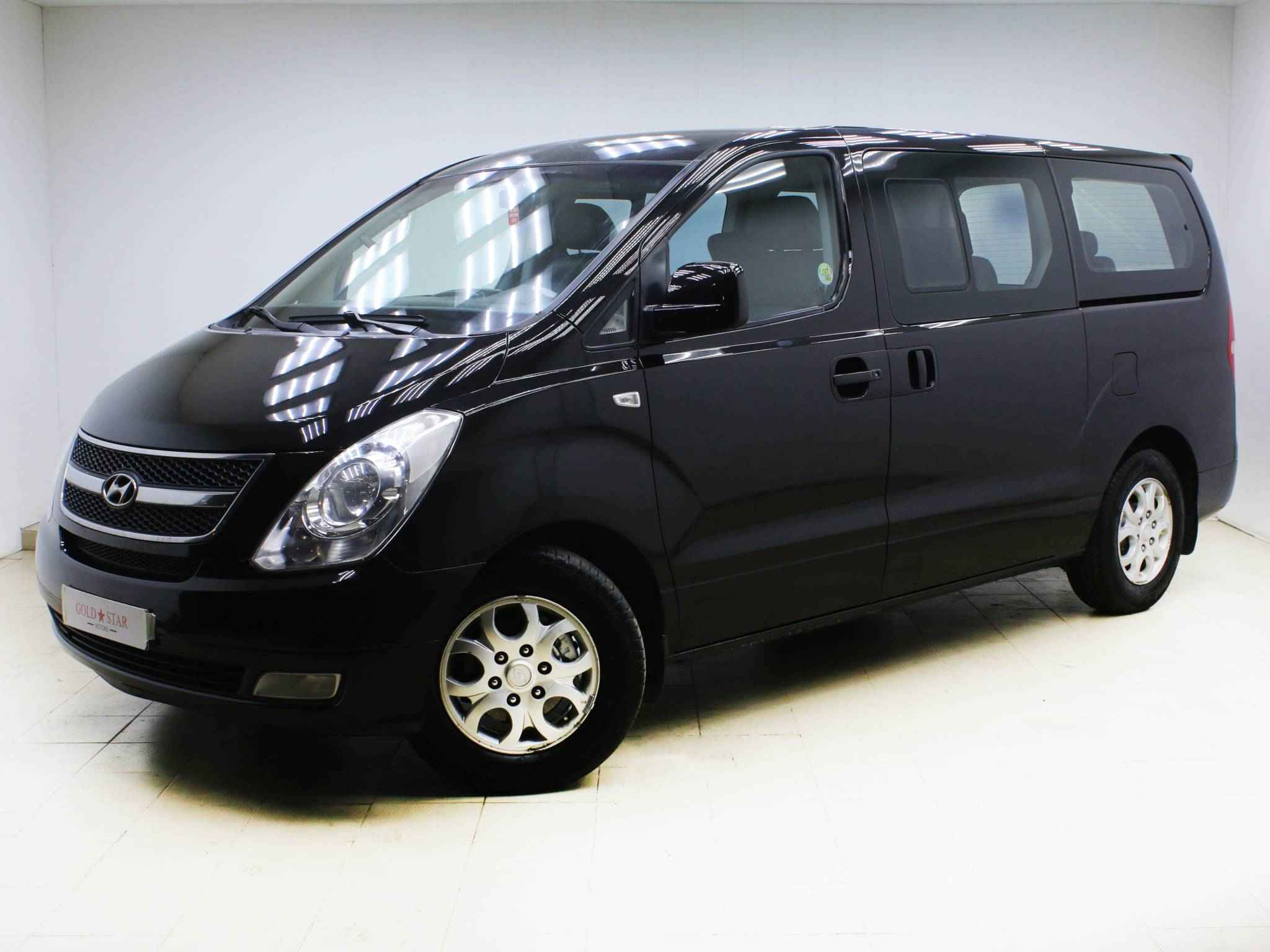 Hyundai Grand Starex, I