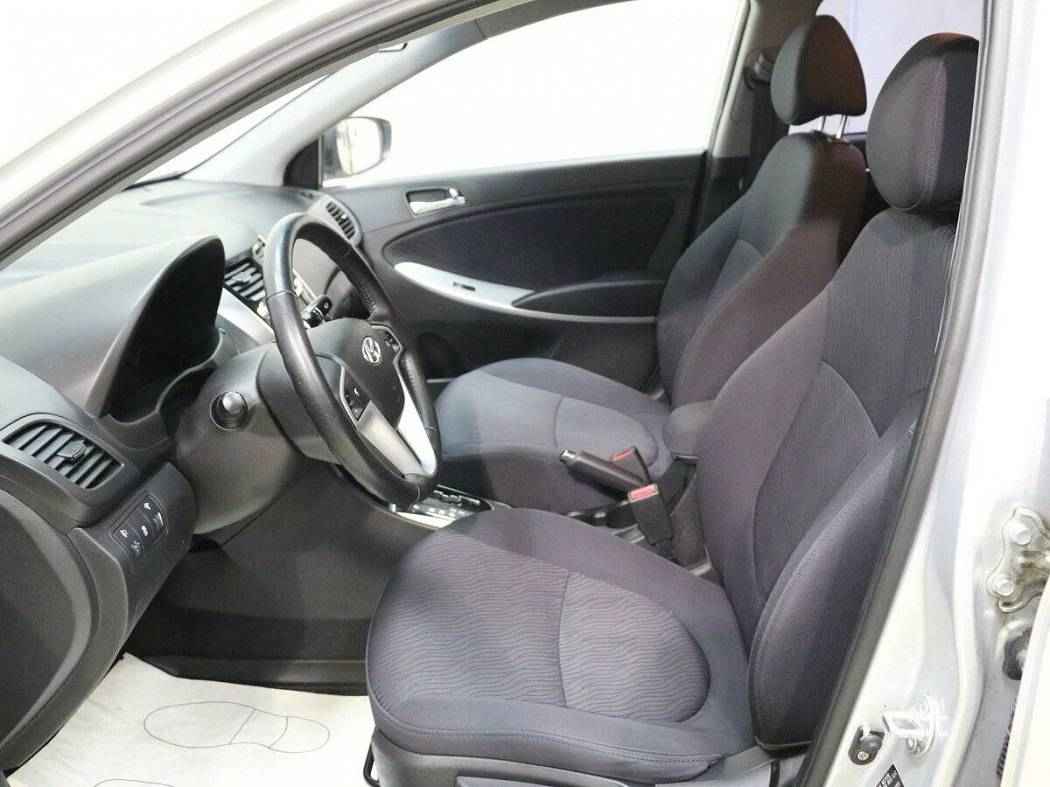 Hyundai Solaris, I Рестайлинг