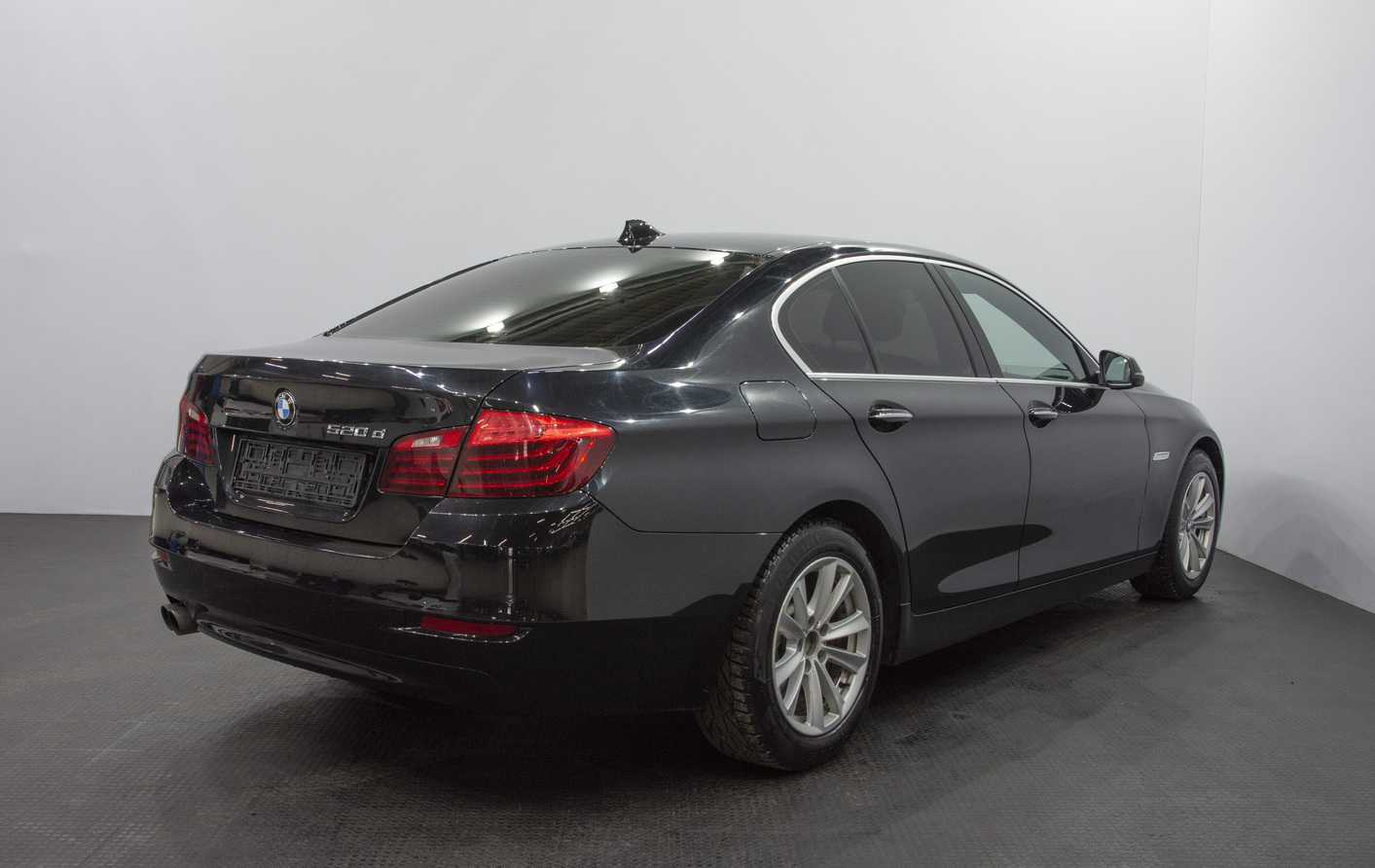 BMW 5 серии 520d