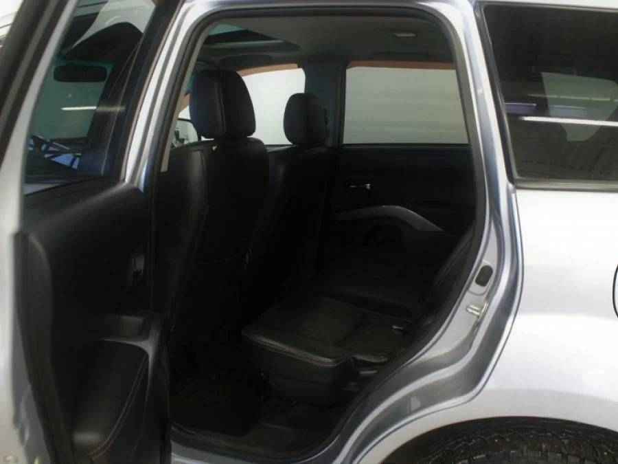Mitsubishi Outlander, II