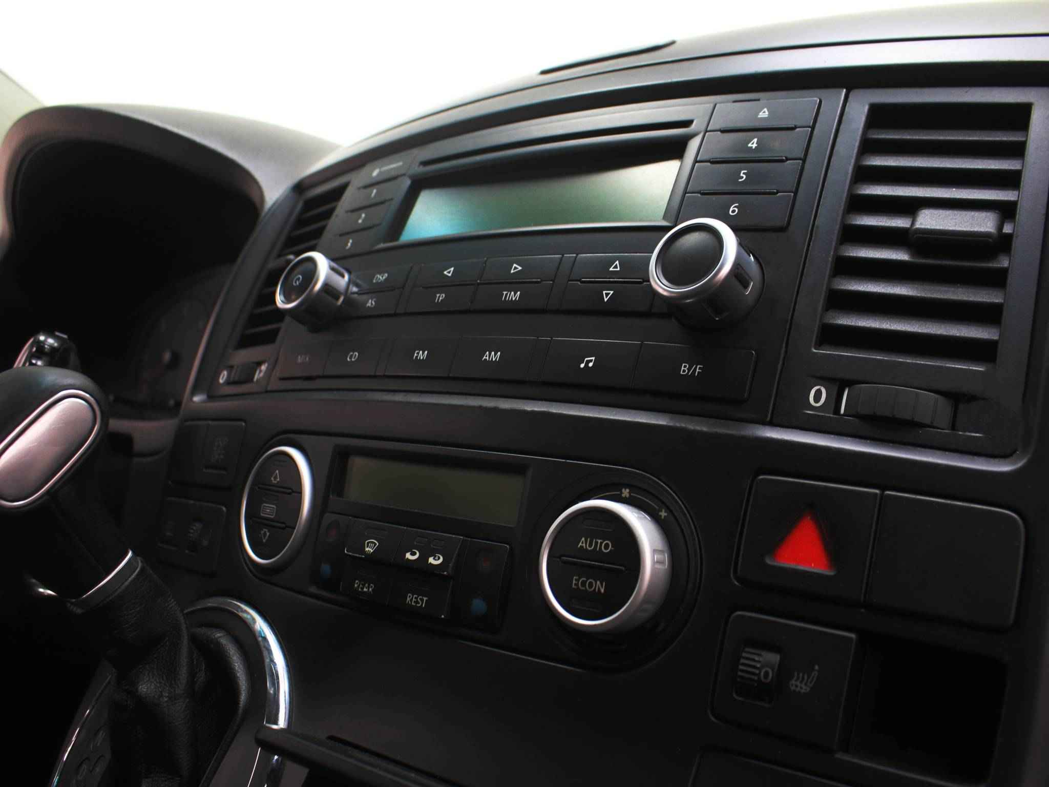 Volkswagen Multivan, T5