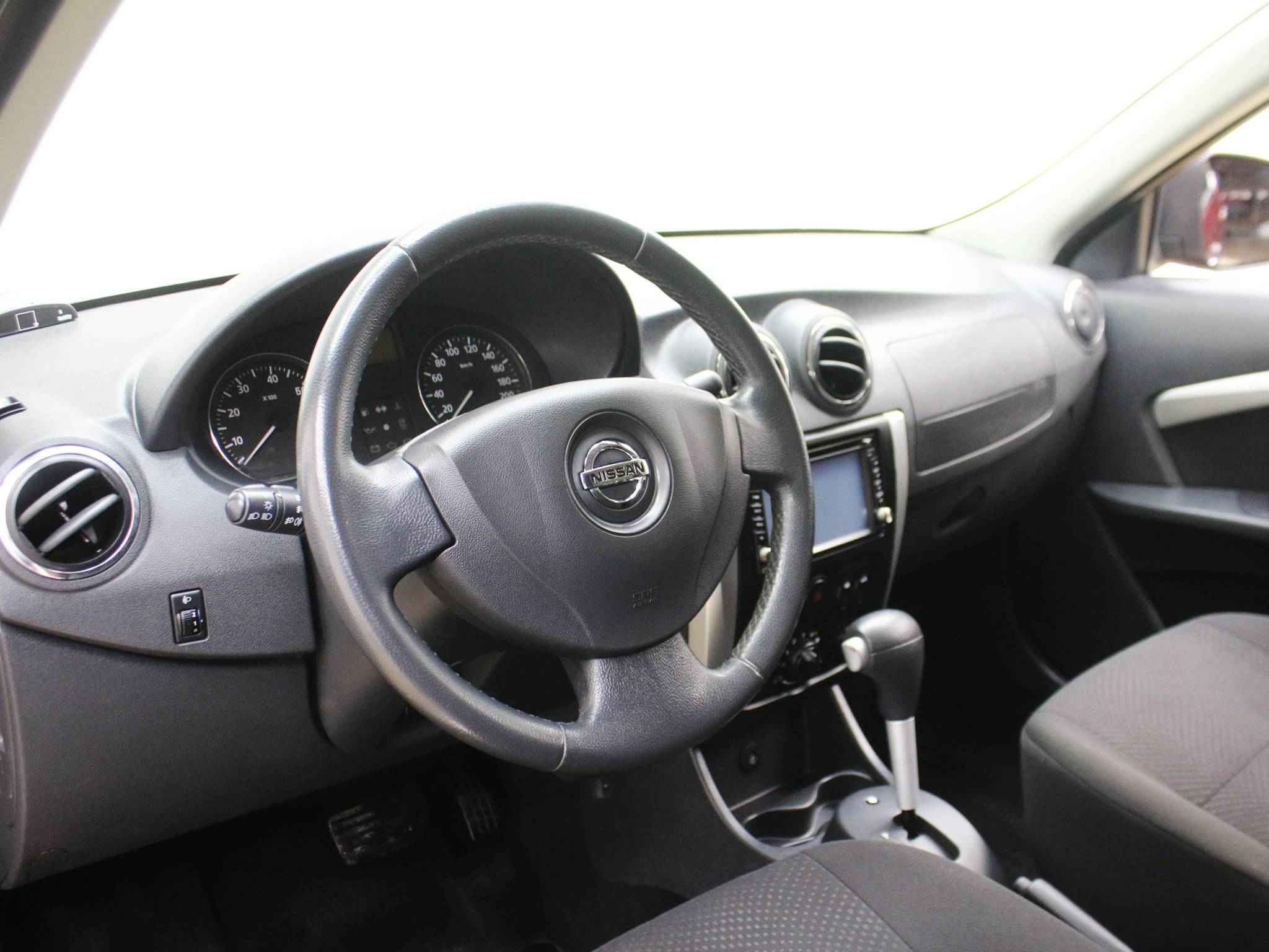 Nissan Almera, III (G15)