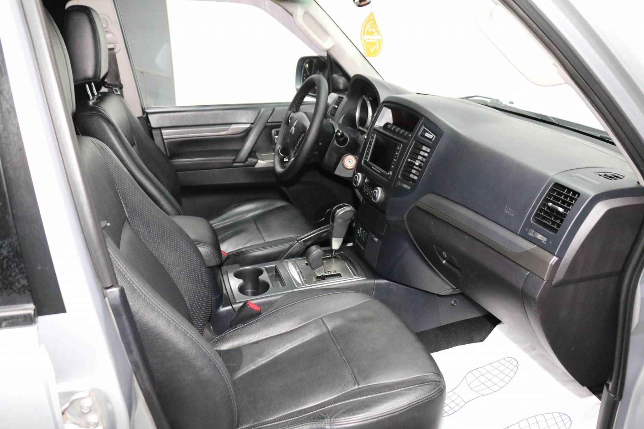 Mitsubishi Pajero, IV Рестайлинг 1