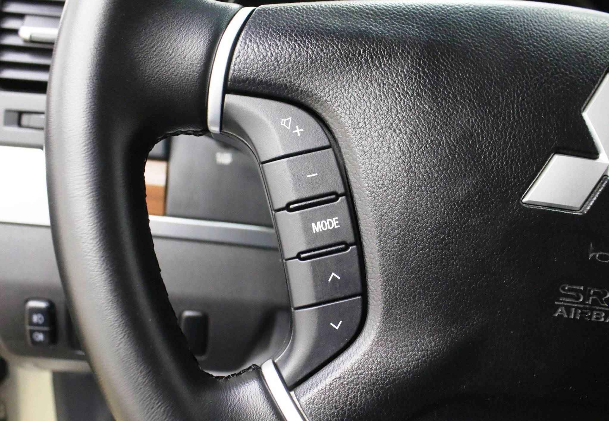 Mitsubishi Pajero, IV Рестайлинг 1