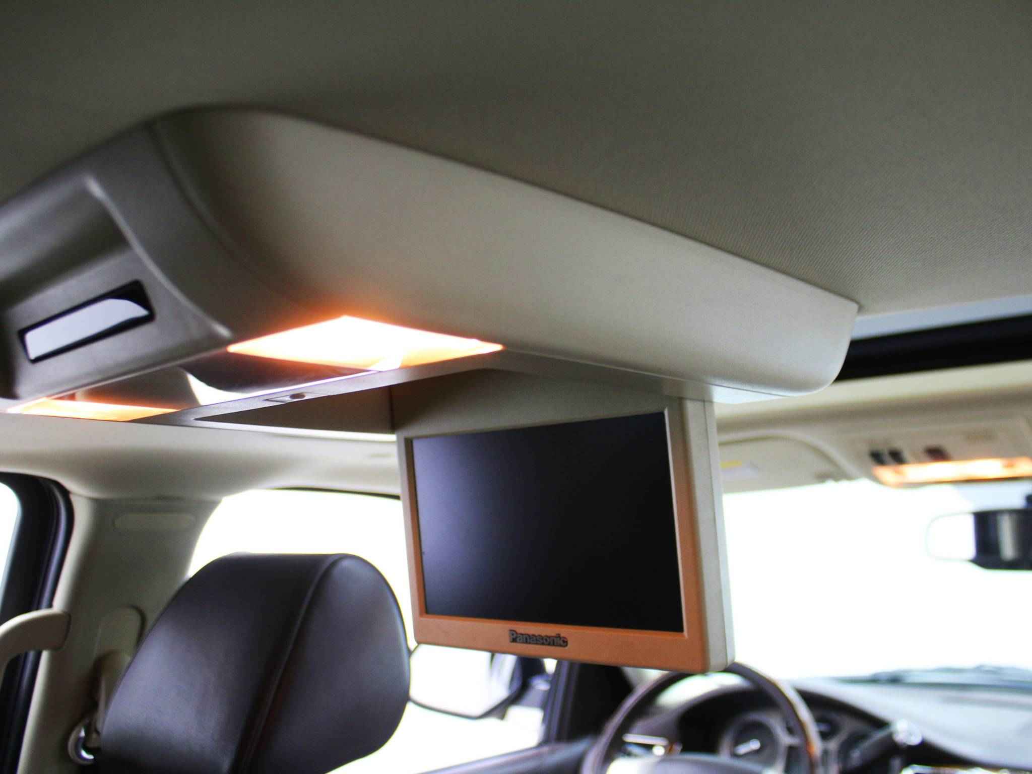 Cadillac Escalade, III