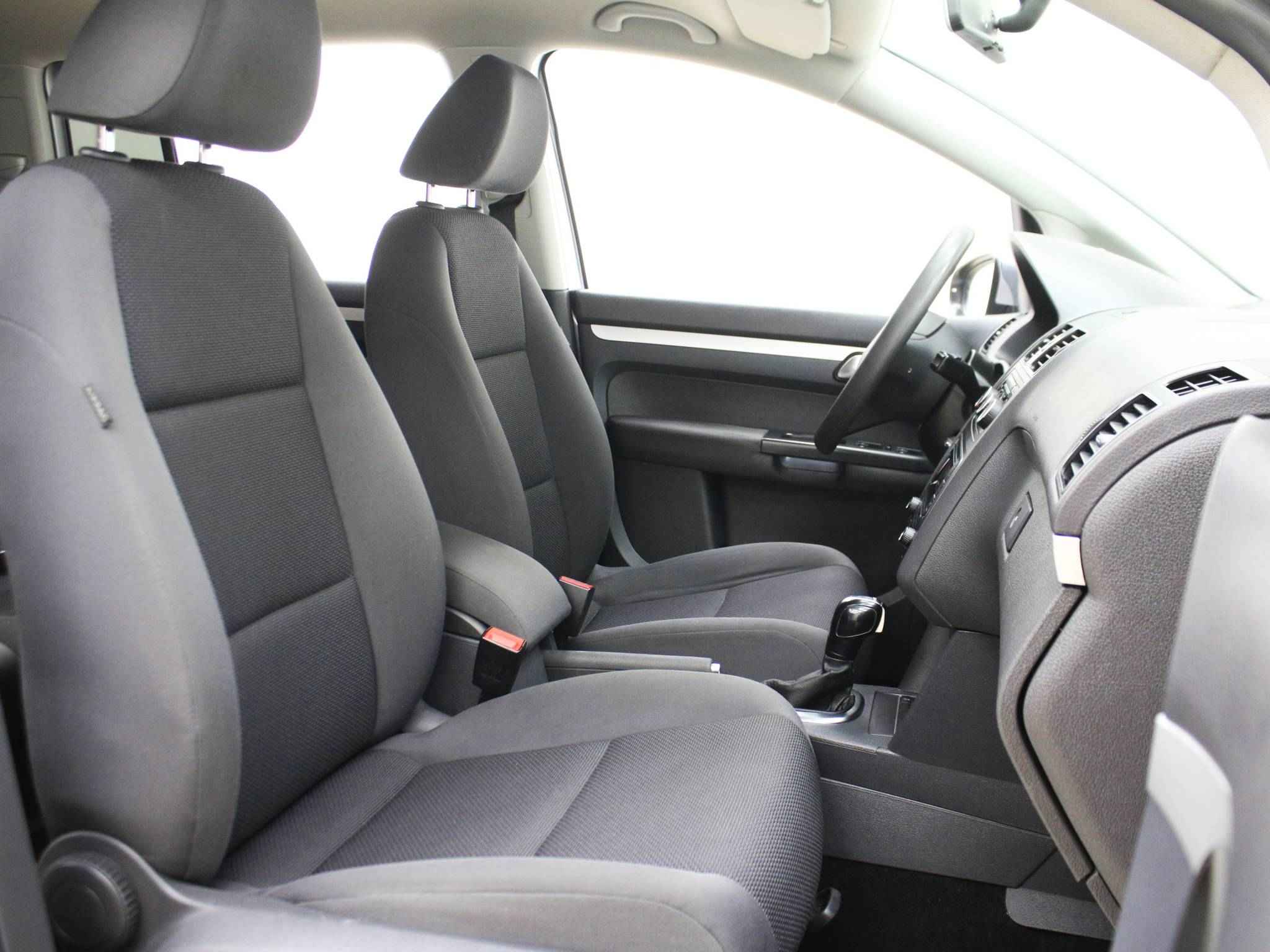 Volkswagen Touran, II