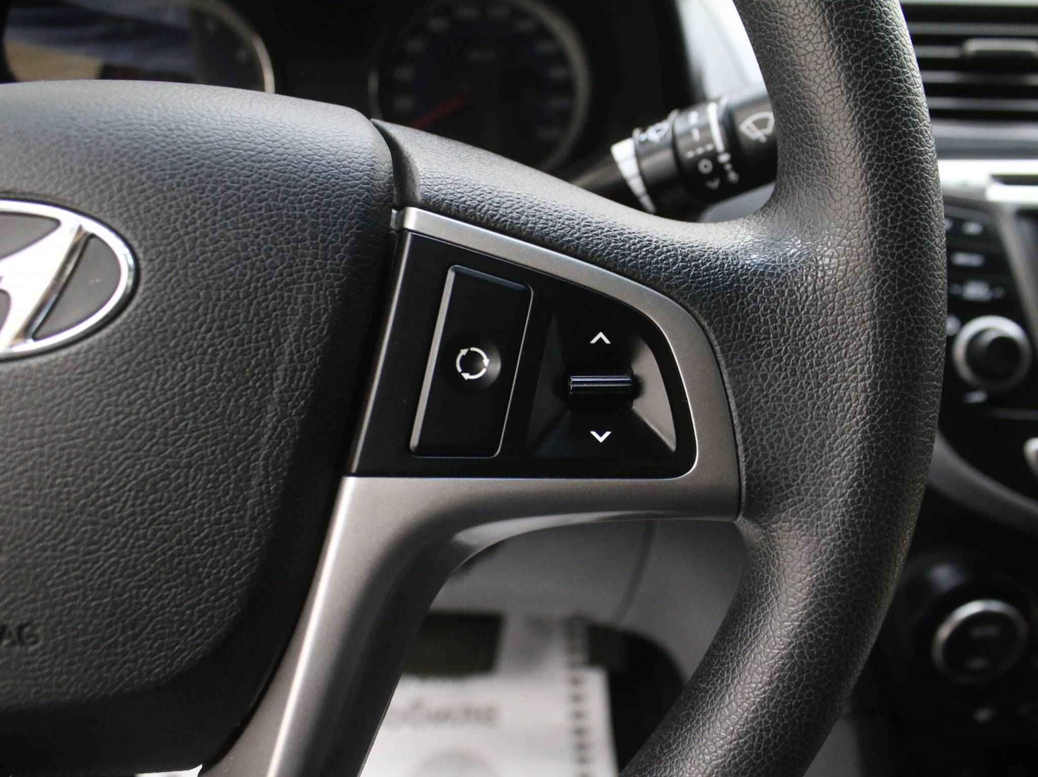 Hyundai Solaris, I Рестайлинг